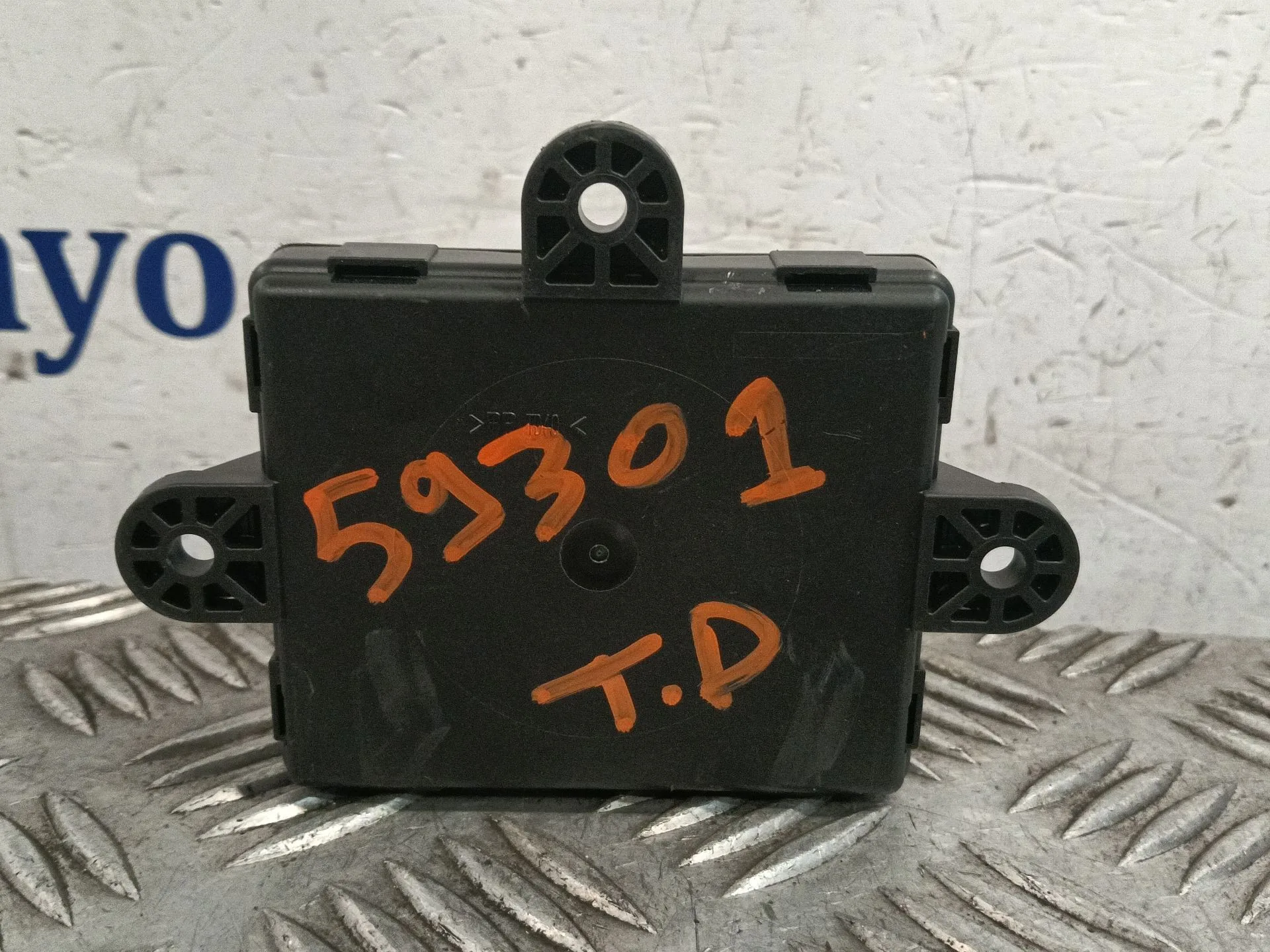 Modulo Confort para Volvo V40 Hatchback (525)