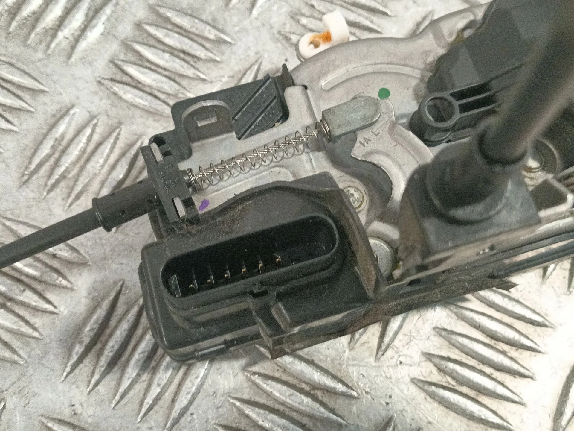 Cerradura Puerta Delantera Izquierda para Volvo V40 Hatchback (525)