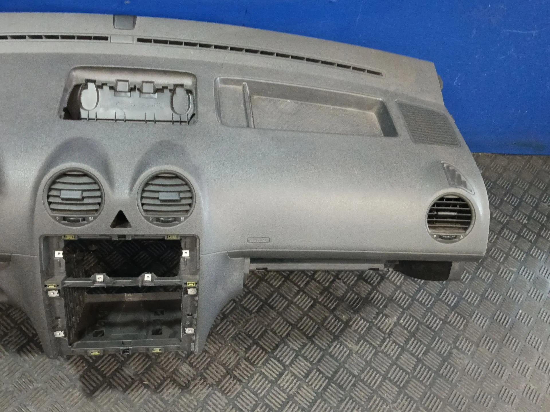 Salpicadero para Volkswagen Caddy Iii Furgoneta/Monovolumen (2Ka, 2Kh, 2Ca, 2Ch)