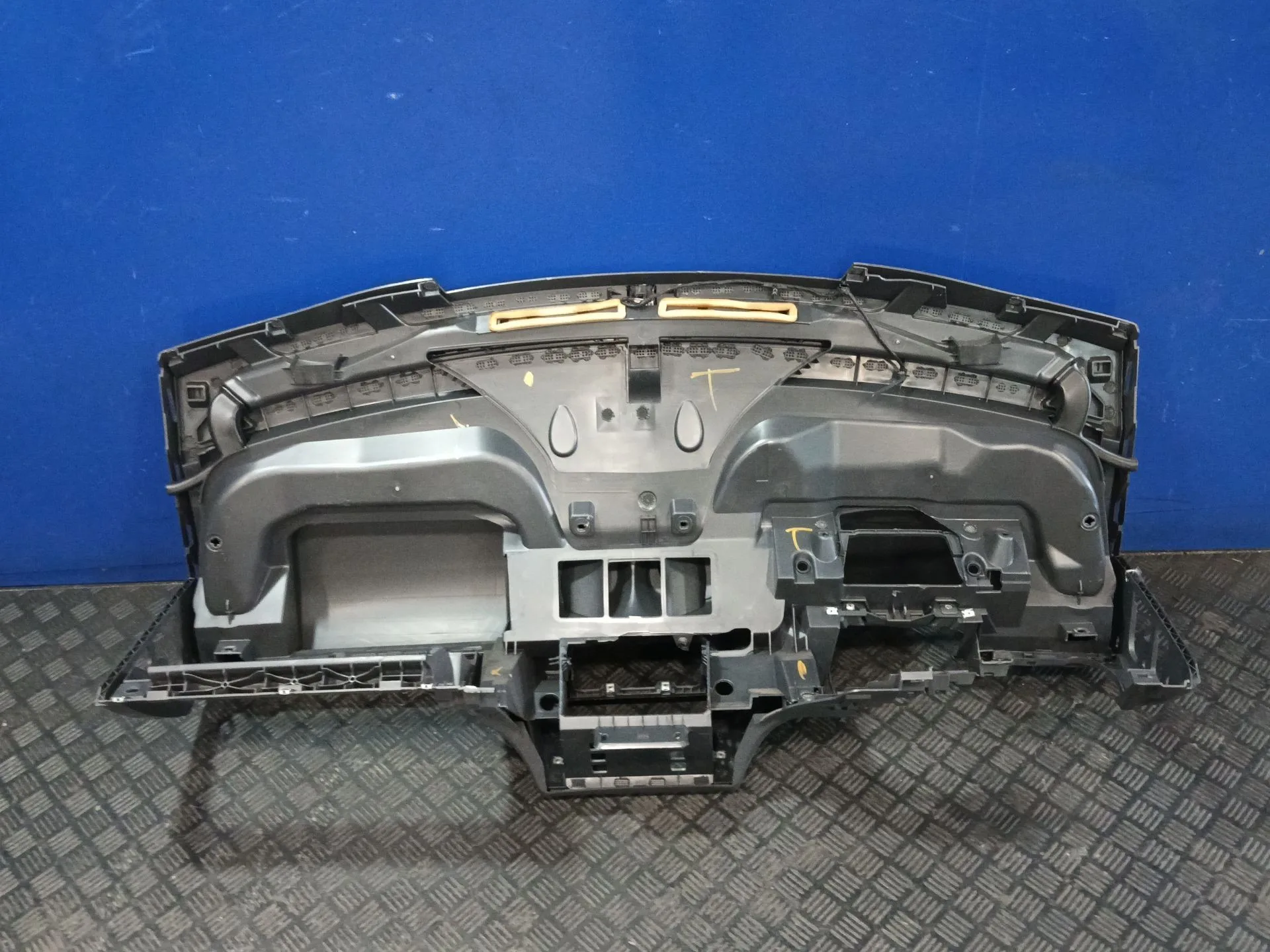 Salpicadero para Volkswagen Caddy Iii Furgoneta/Monovolumen (2Ka, 2Kh, 2Ca, 2Ch)