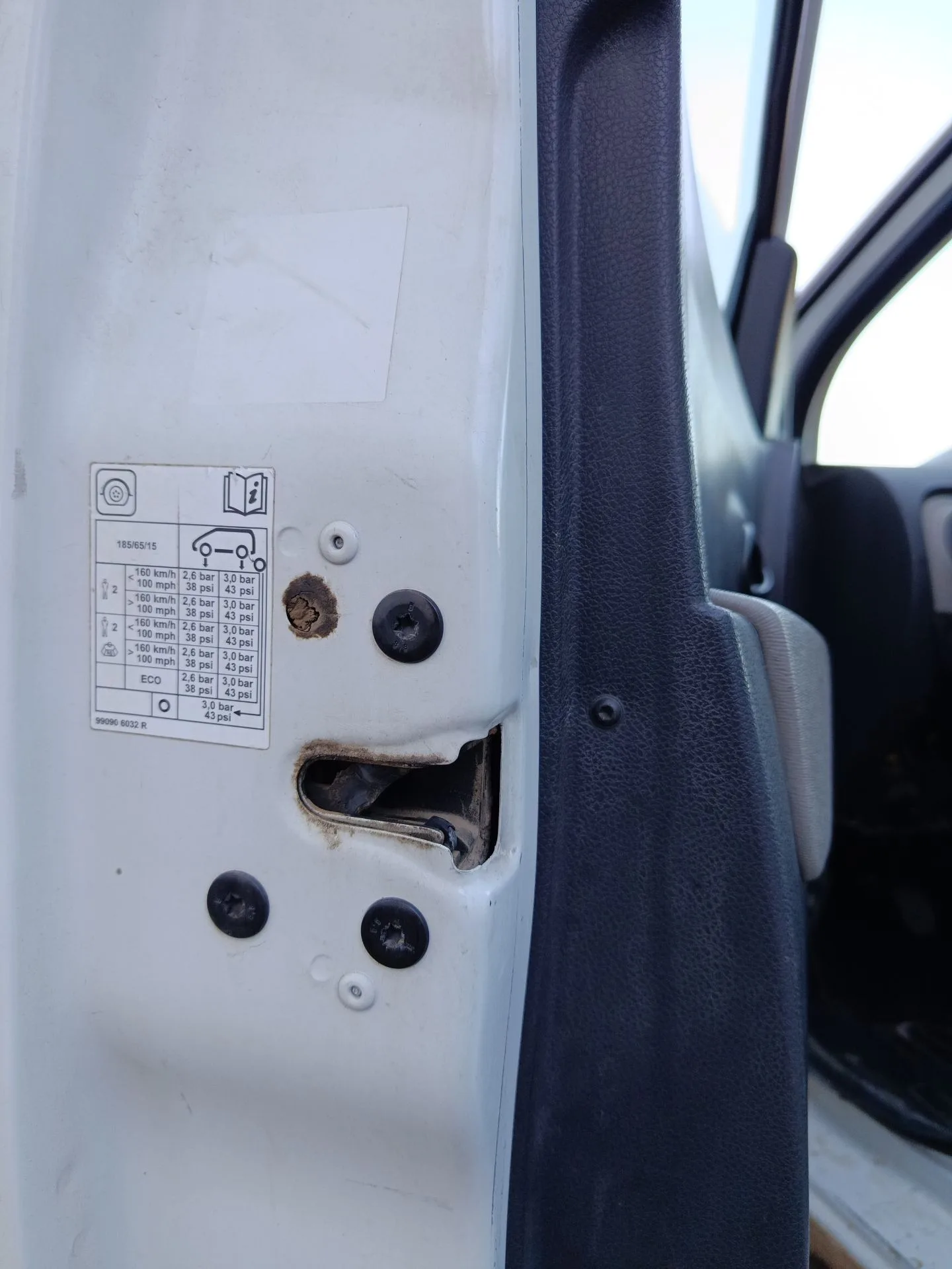 Cerradura Puerta Delantera Izquierda para Dacia Dokker Furgoneta/Monovolumen