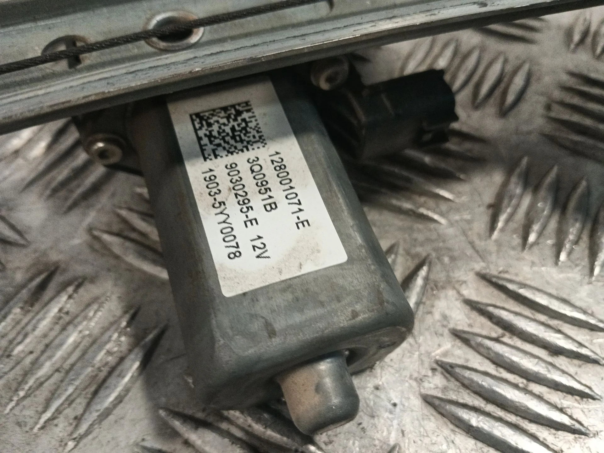 Elevalunas Delantero Derecho para Dacia Dokker Furgoneta/Monovolumen