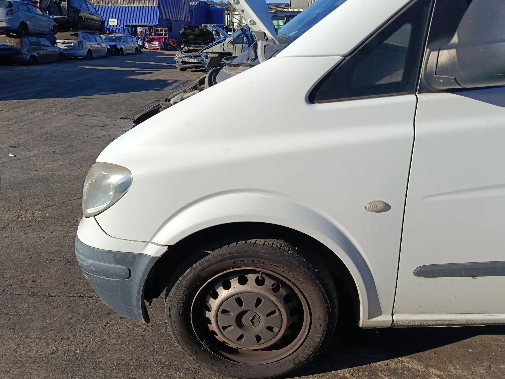 Aleta Delantera Izquierda para Mercedes-Benz Vito / Mixto Furgoneta (W639)