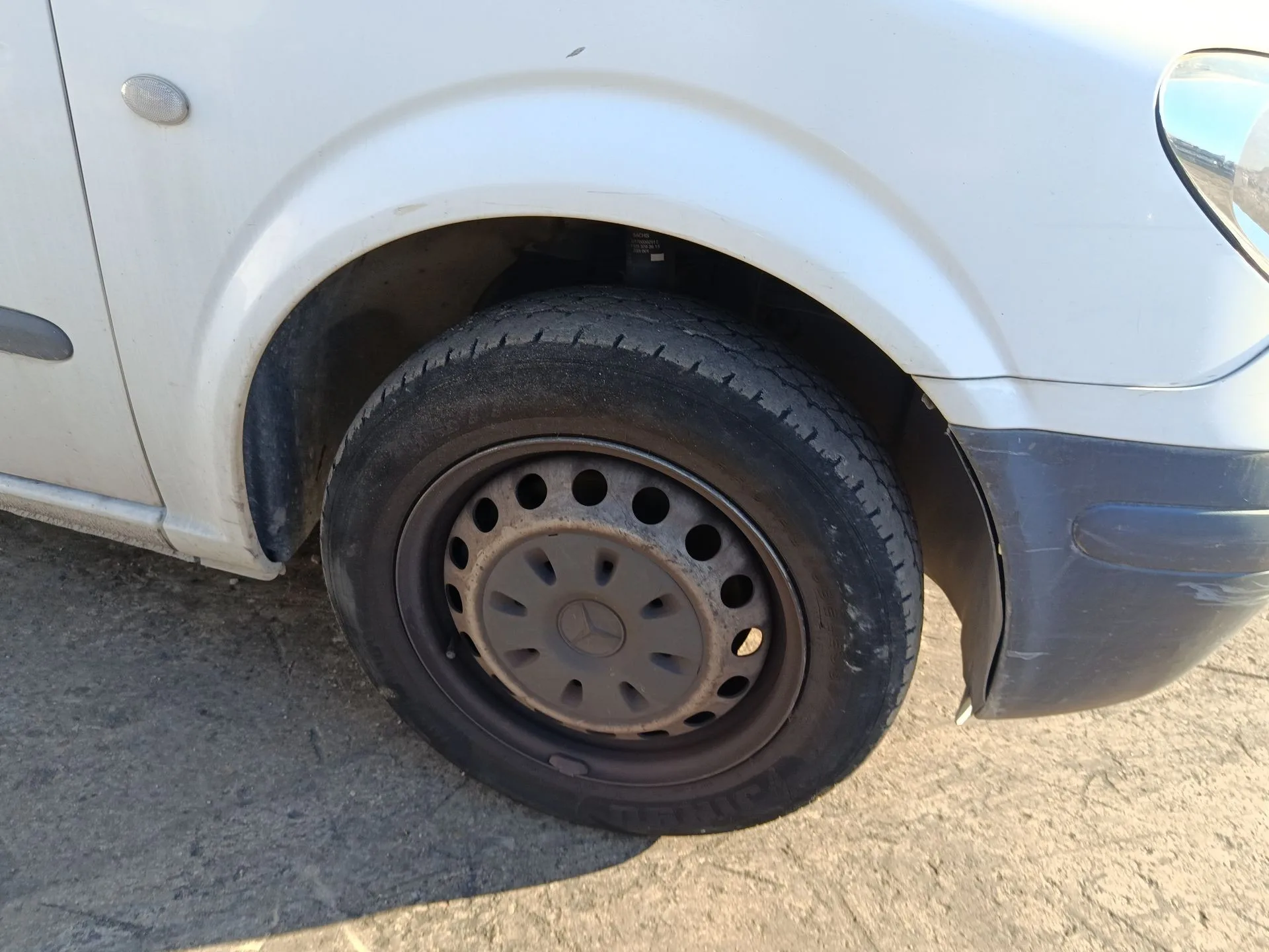 Brazo Suspension Inferior Delantero Derecho para Mercedes-Benz Vito / Mixto Furgoneta (W639)