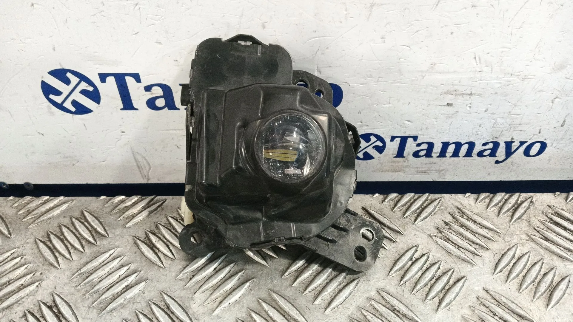 Faro Antiniebla Izquierdo para Mazda Cx-3 (Dk)