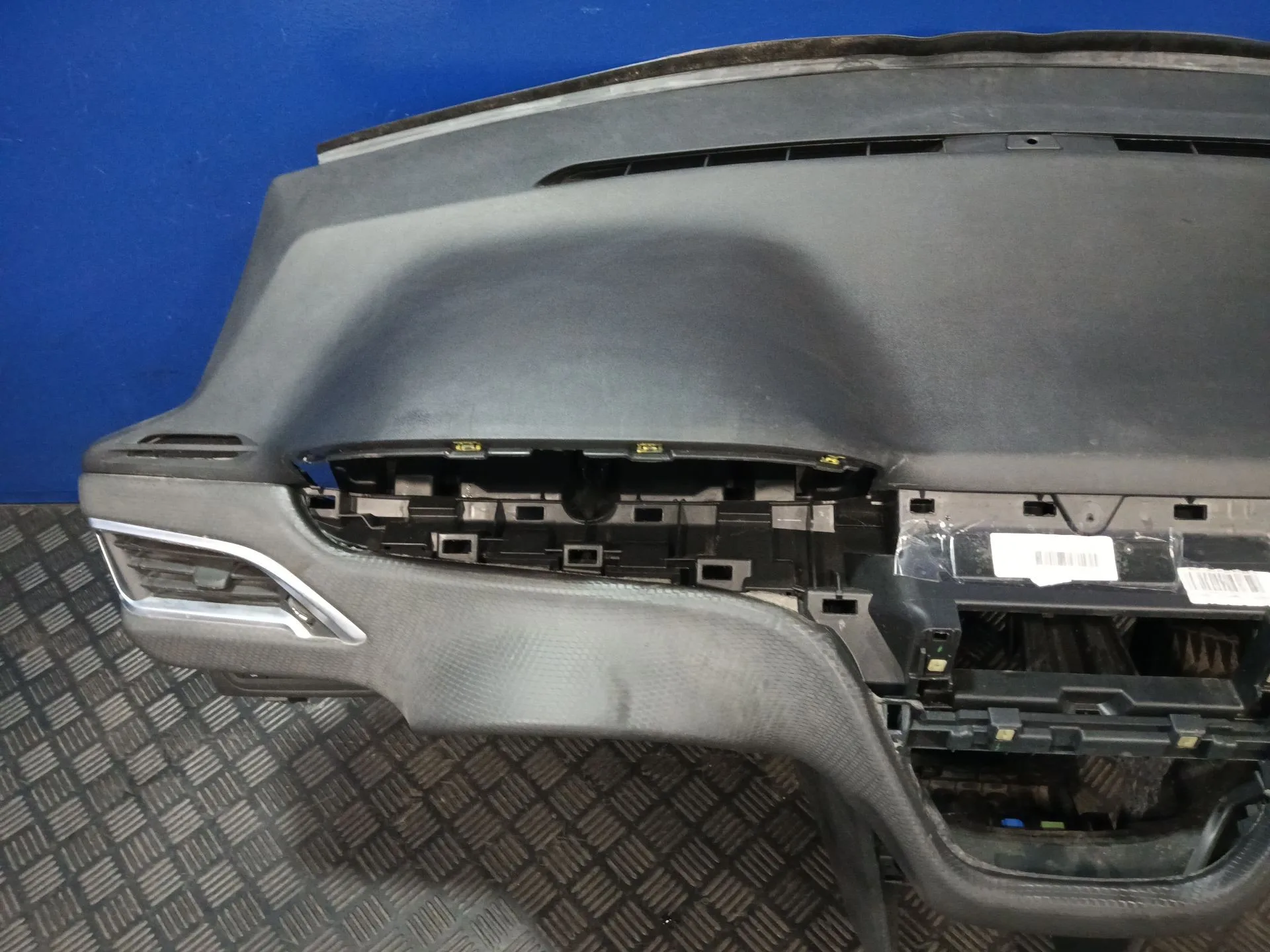 Salpicadero para Peugeot 2008 (--.2013->)