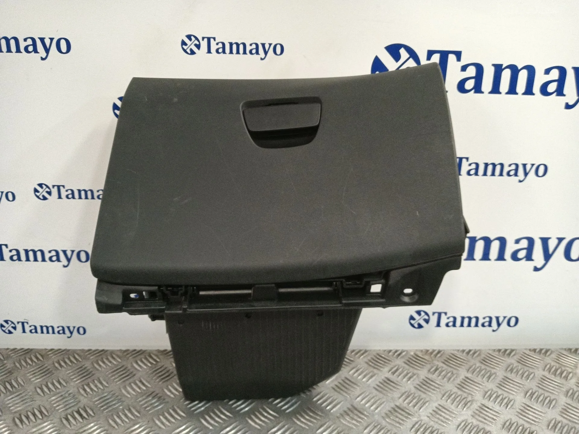Guantera para Peugeot 2008 (--.2013->)