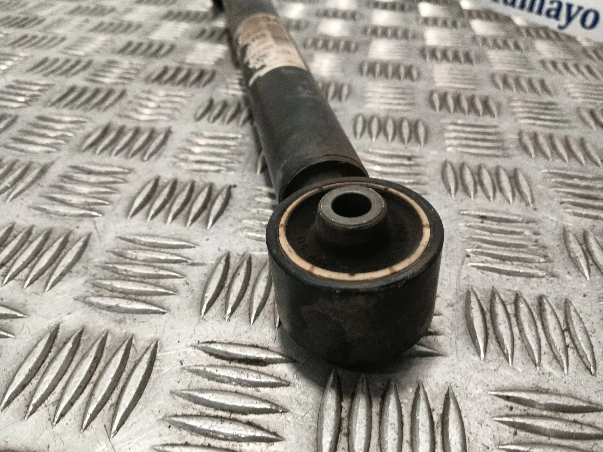 Amortiguador Trasero Izquierdo para Volkswagen Polo (6R1)
