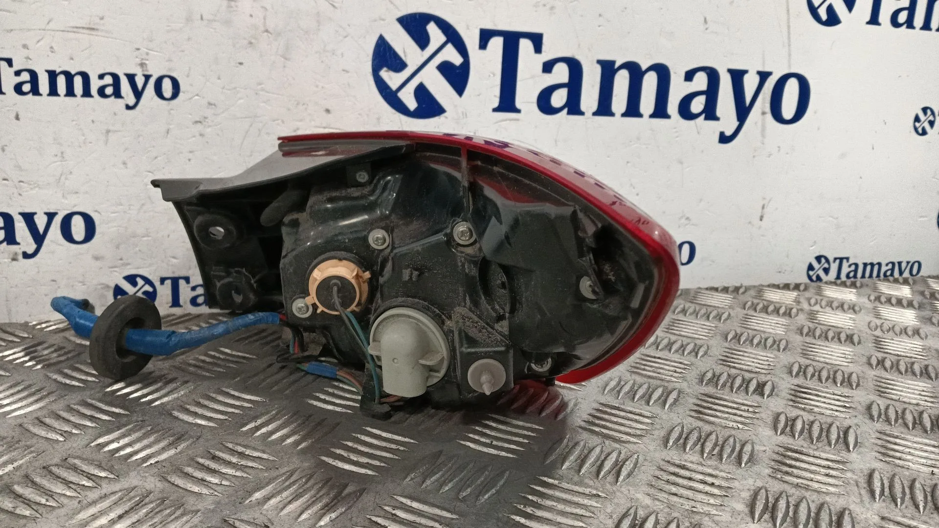 Piloto Trasero Izquierdo para Mazda Cx-3 (Dk)