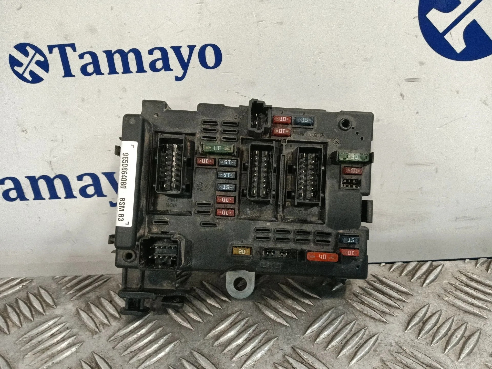 Caja Reles / Fusibles para Peugeot 807