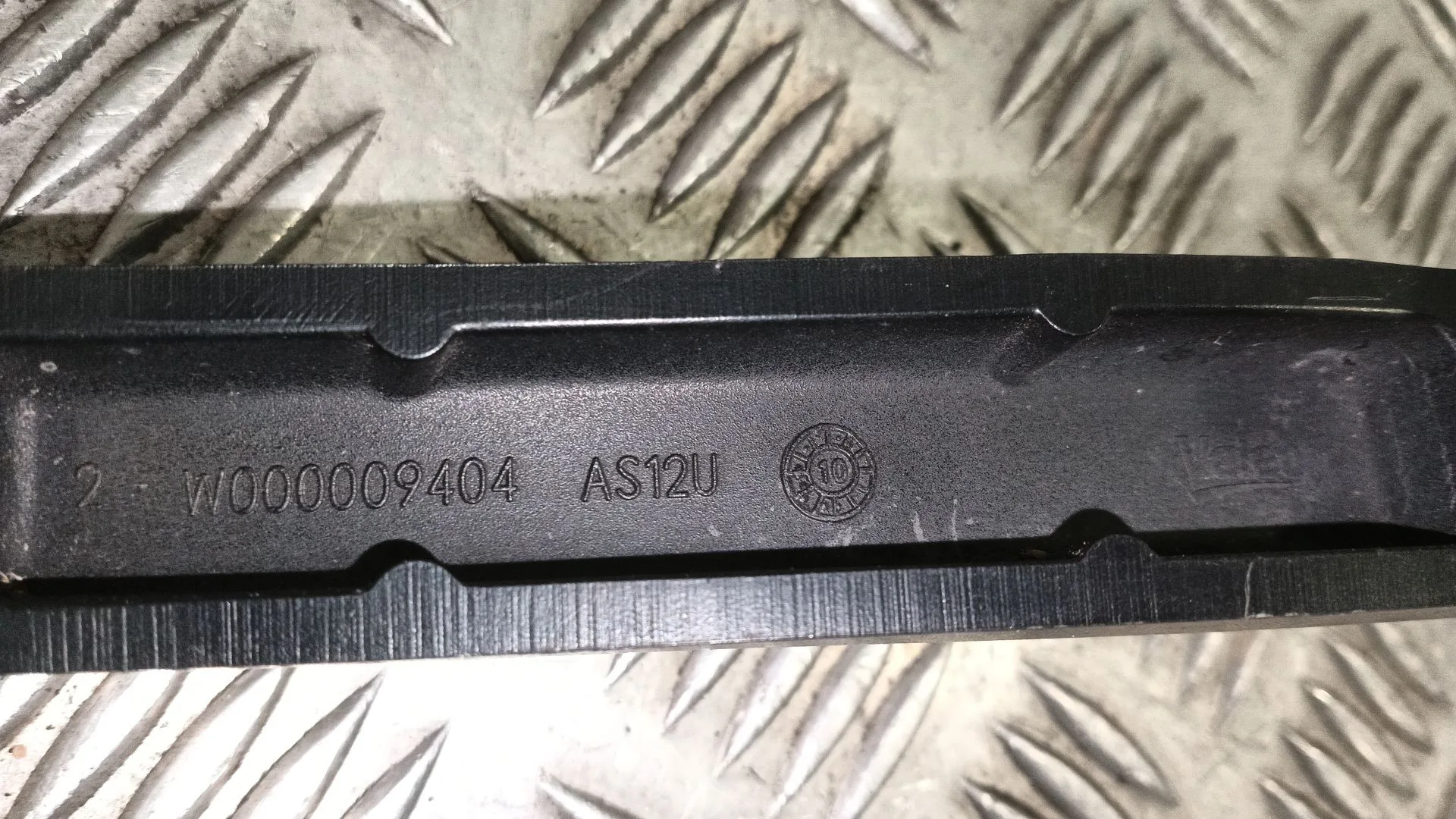 Brazo Limpia Delantero Derecho para Hyundai Ix20 (Jc)