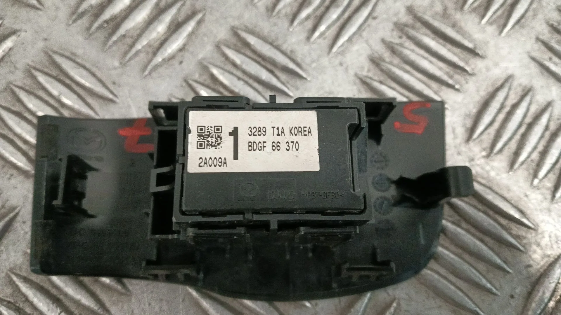 Mando Elevalunas Trasero Derecho para Mazda Cx-30 (Dm, Dt, Ed)