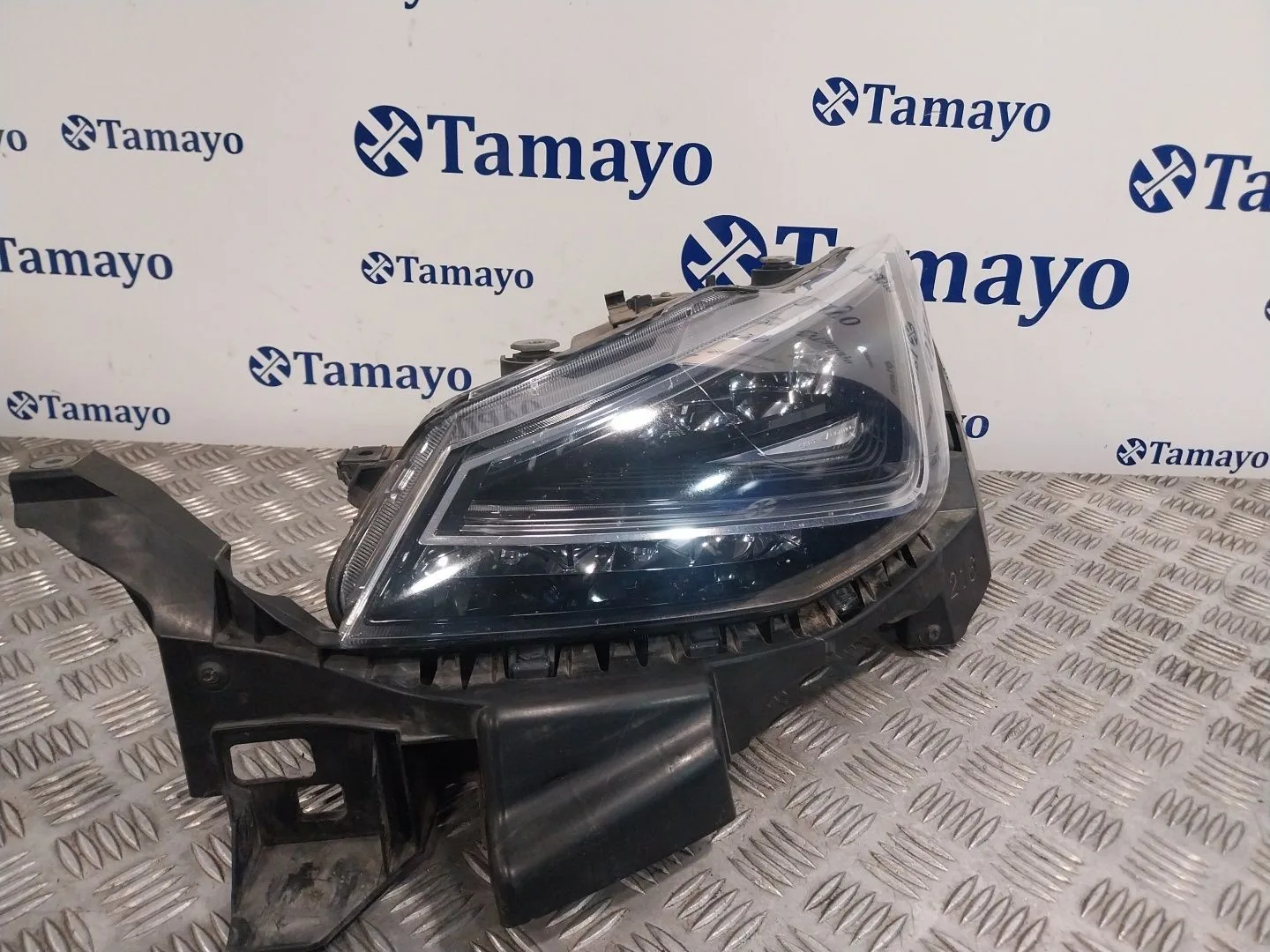 Faro Izquierdo para Seat Arona (Kj7, Kjp)