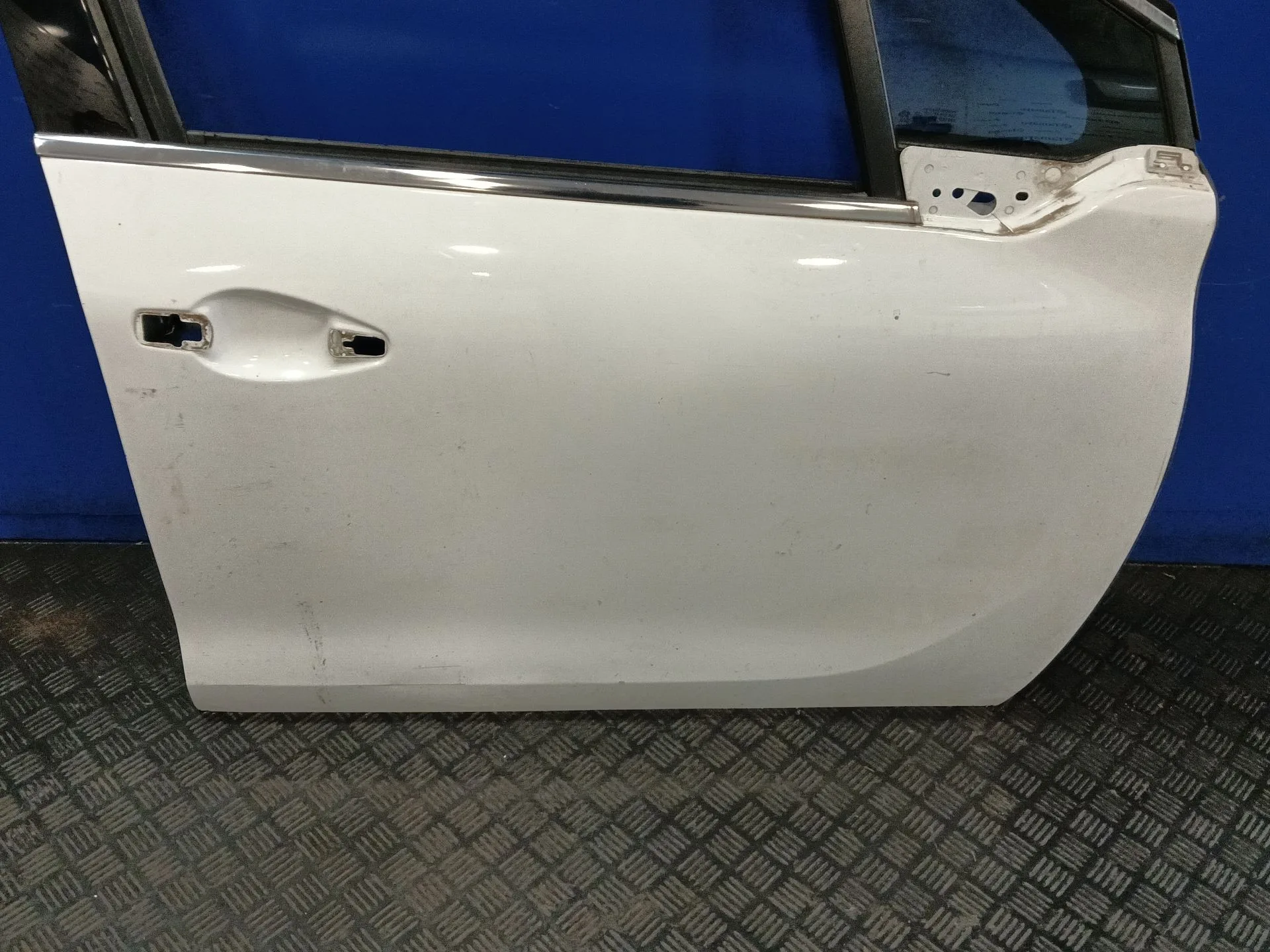 Puerta Delantera Derecha para Peugeot 208 I (Ca_, Cc_)