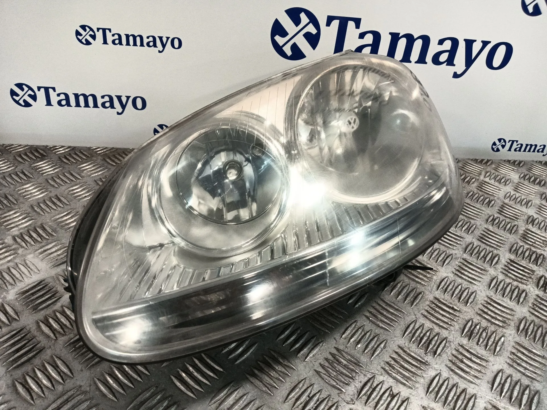Faro Izquierdo para Volkswagen Golf V (1K1)