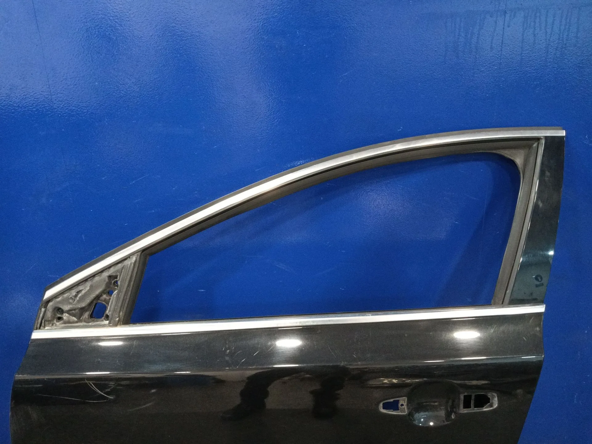 Puerta Delantera Izquierda para Volvo V40 Hatchback (525)