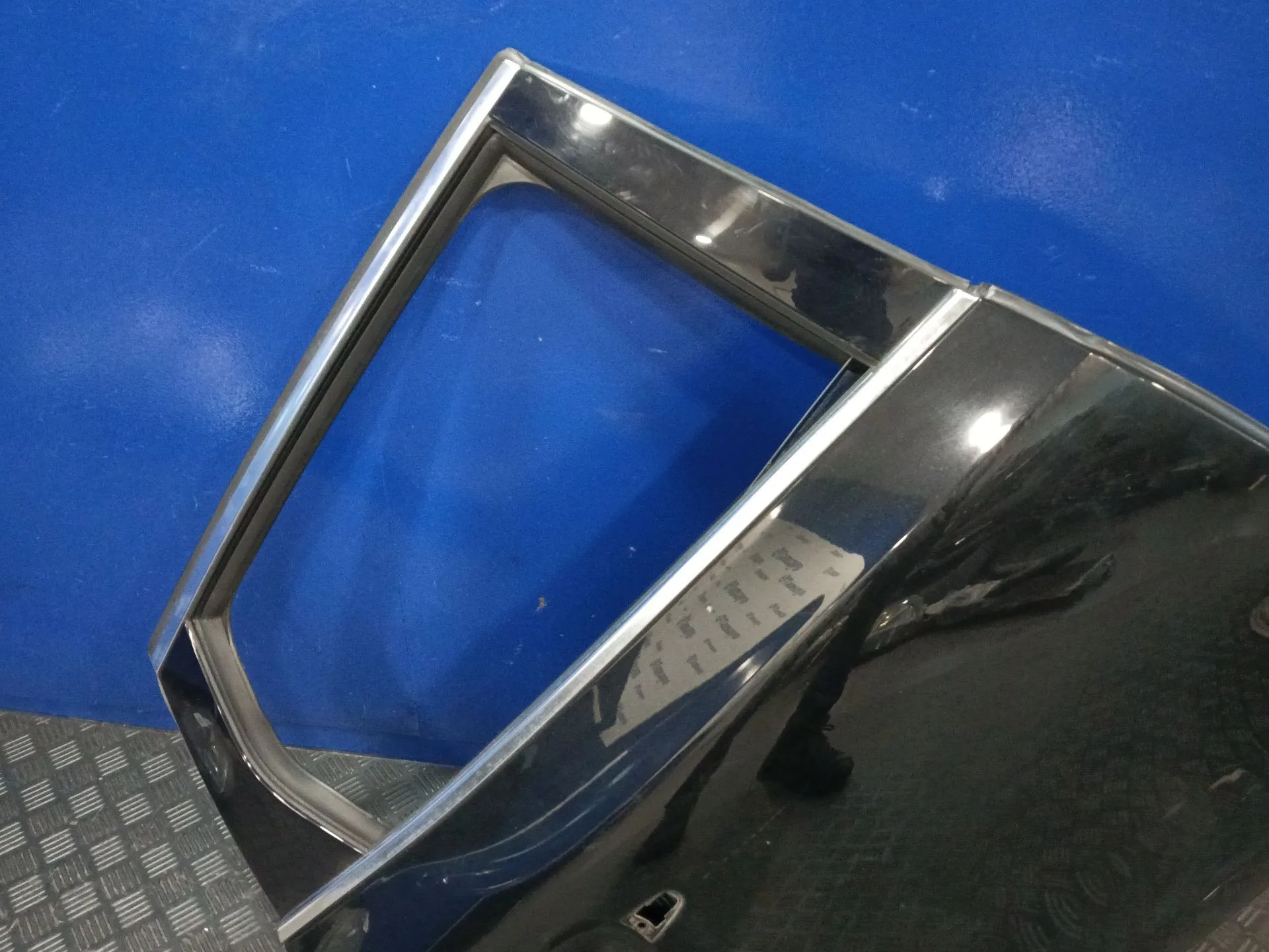 Puerta Trasera Derecha para Volvo V40 Hatchback (525)