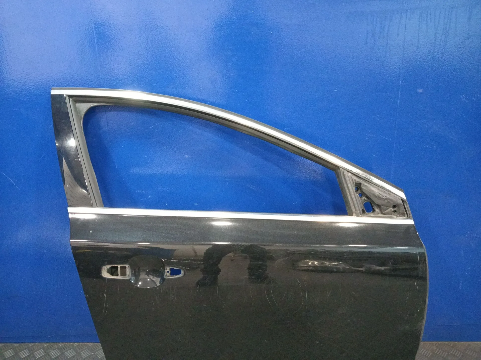 Puerta Delantera Derecha para Volvo V40 Hatchback (525)