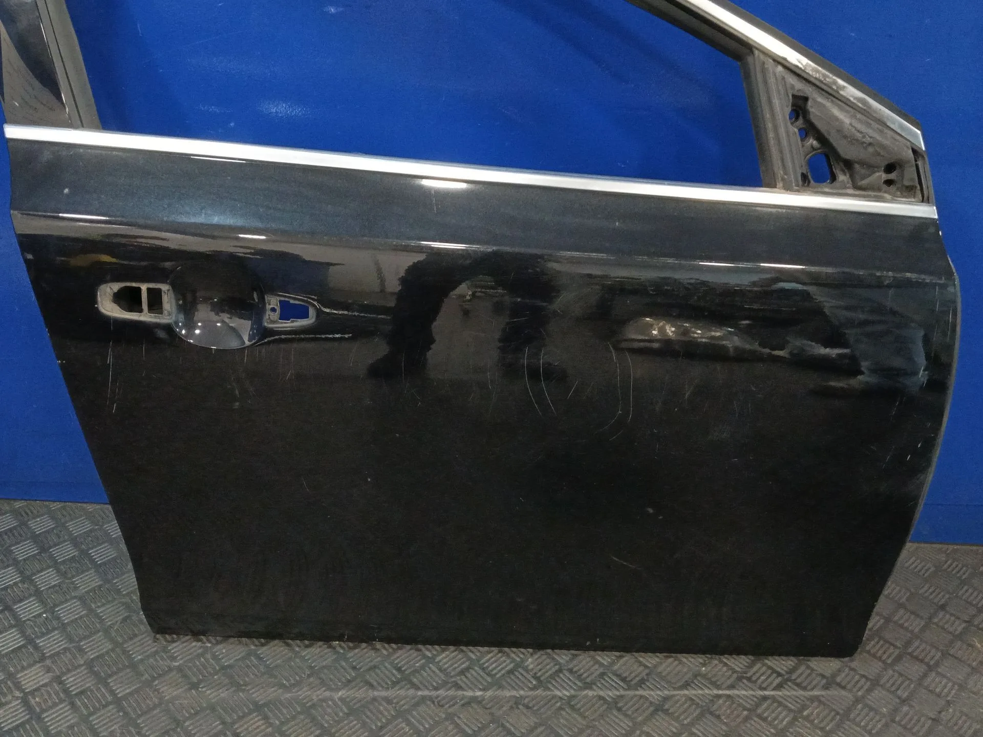 Puerta Delantera Derecha para Volvo V40 Hatchback (525)