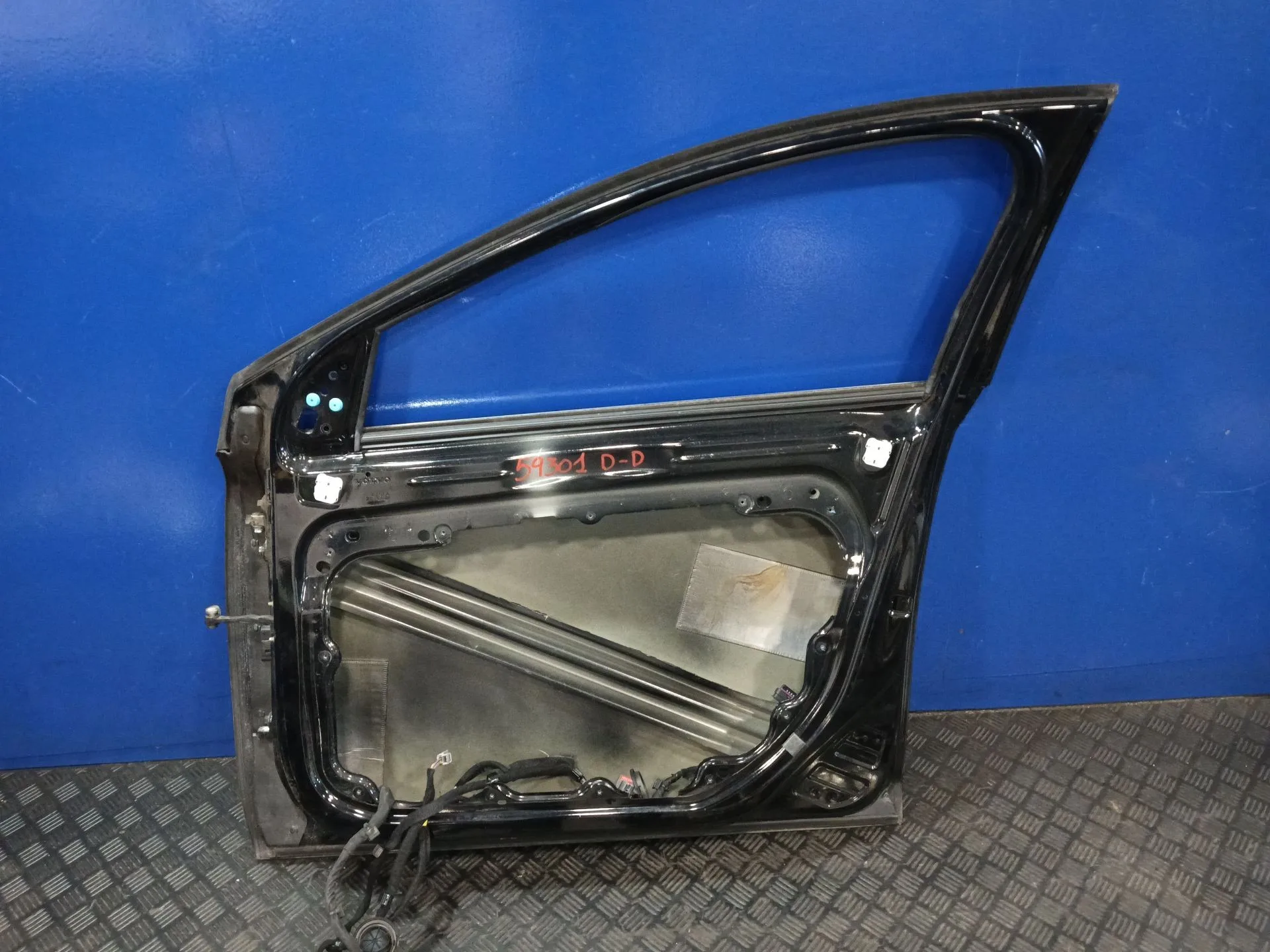 Puerta Delantera Derecha para Volvo V40 Hatchback (525)