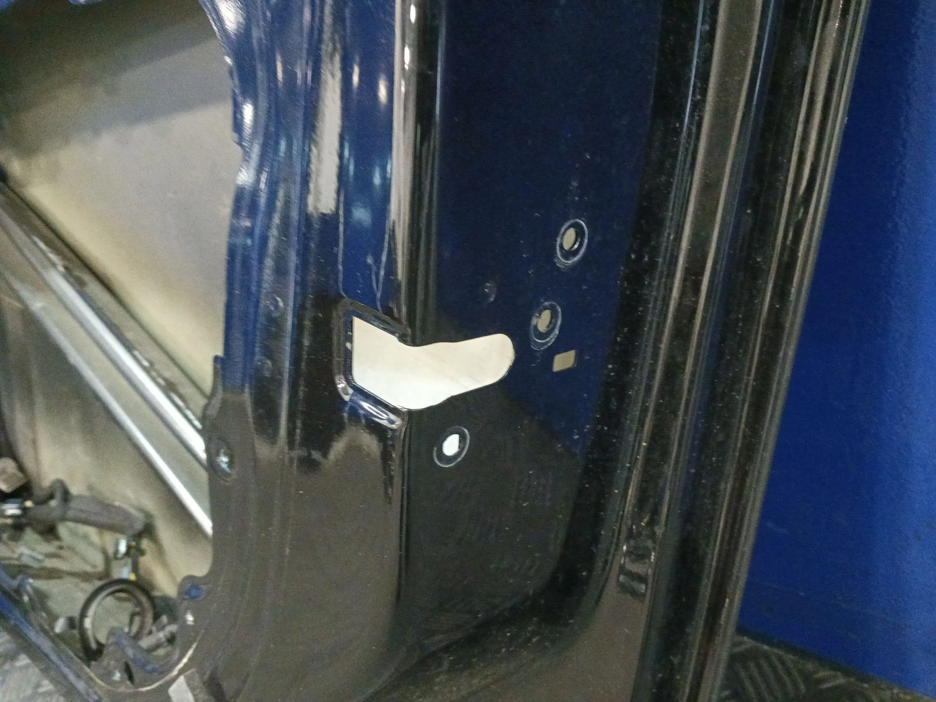 Puerta Delantera Derecha para Volvo V40 Hatchback (525)