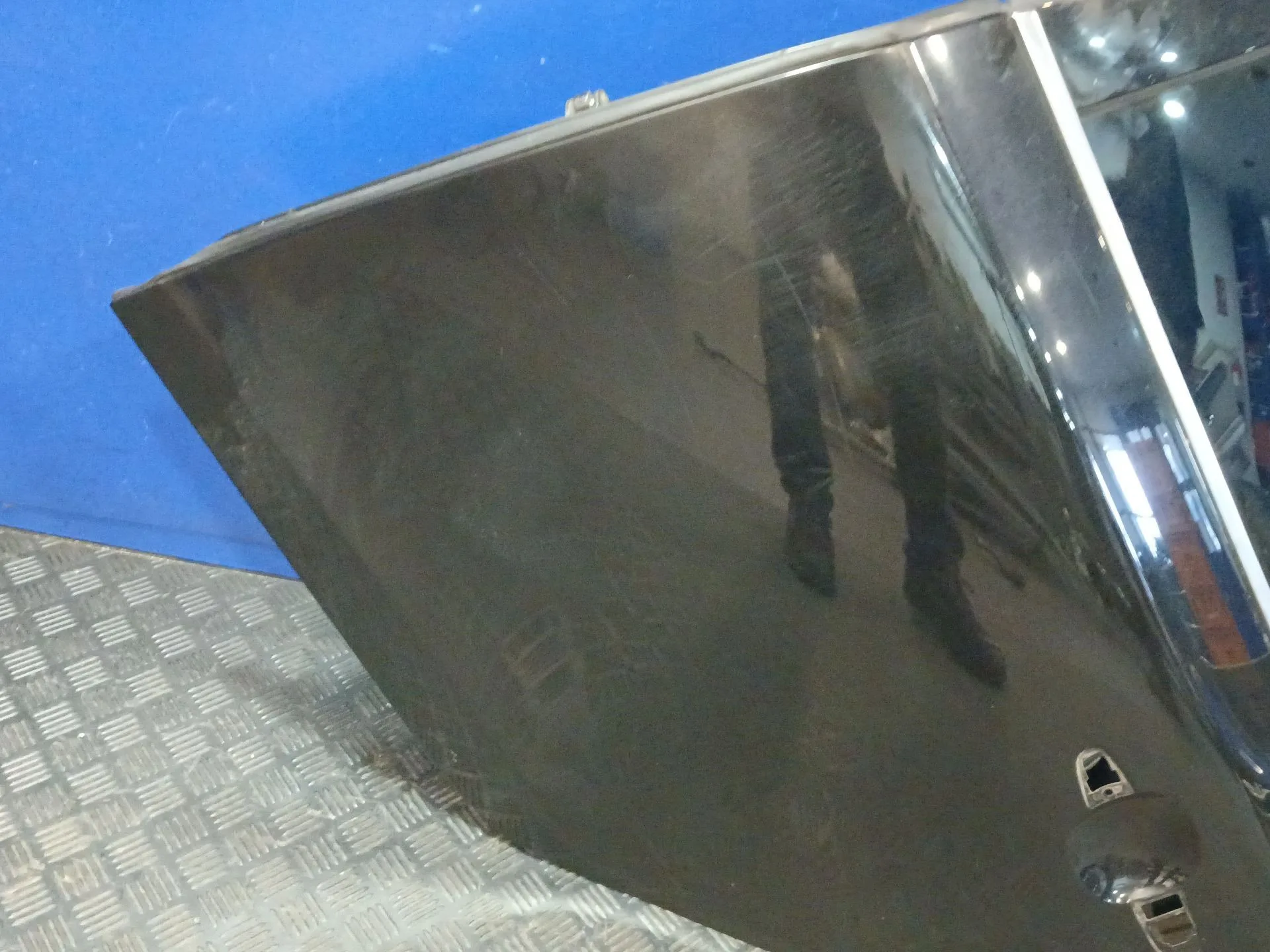 Puerta Trasera Izquierda para Volvo V40 Hatchback (525)