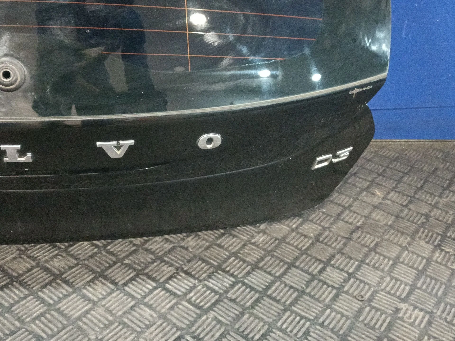 Porton Trasero para Volvo V40 Hatchback (525)