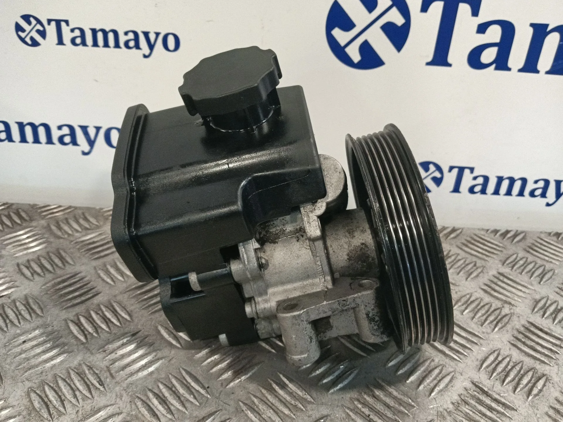 Bomba Direccion para Mercedes-Benz Clase E (W124)