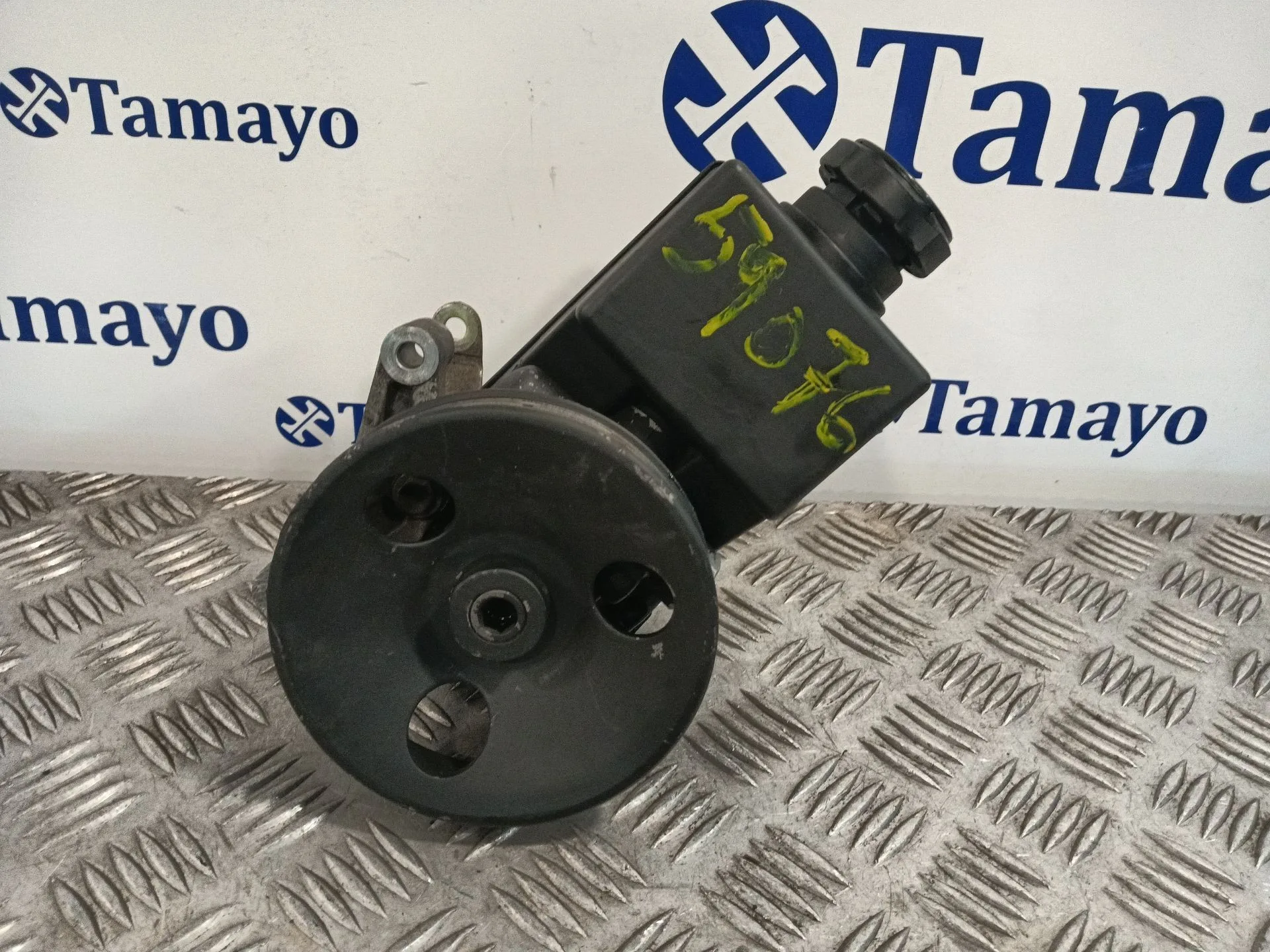 Bomba Direccion para Ssangyong Rodius