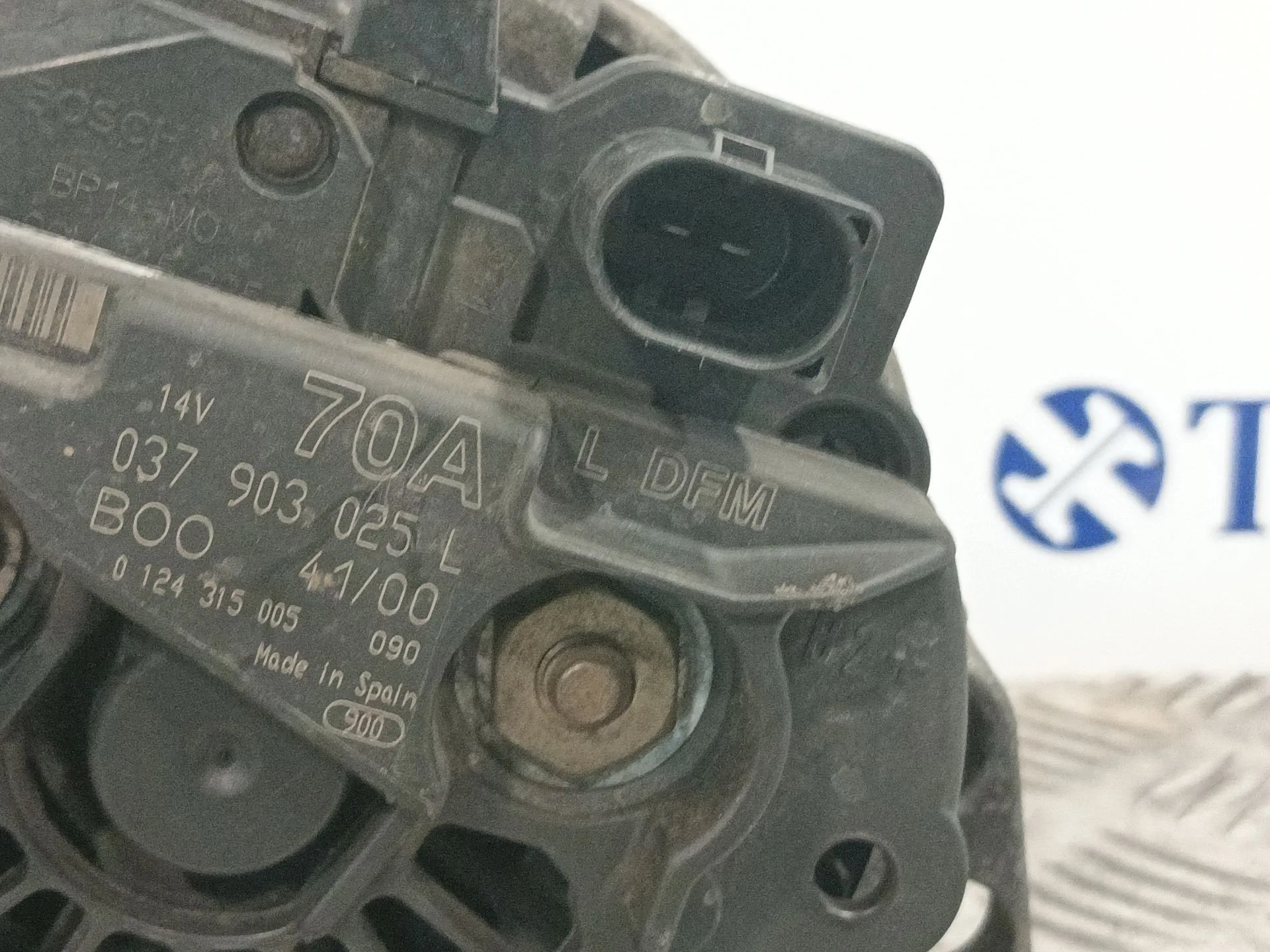 Alternador para Seat Ibiza (6K1)