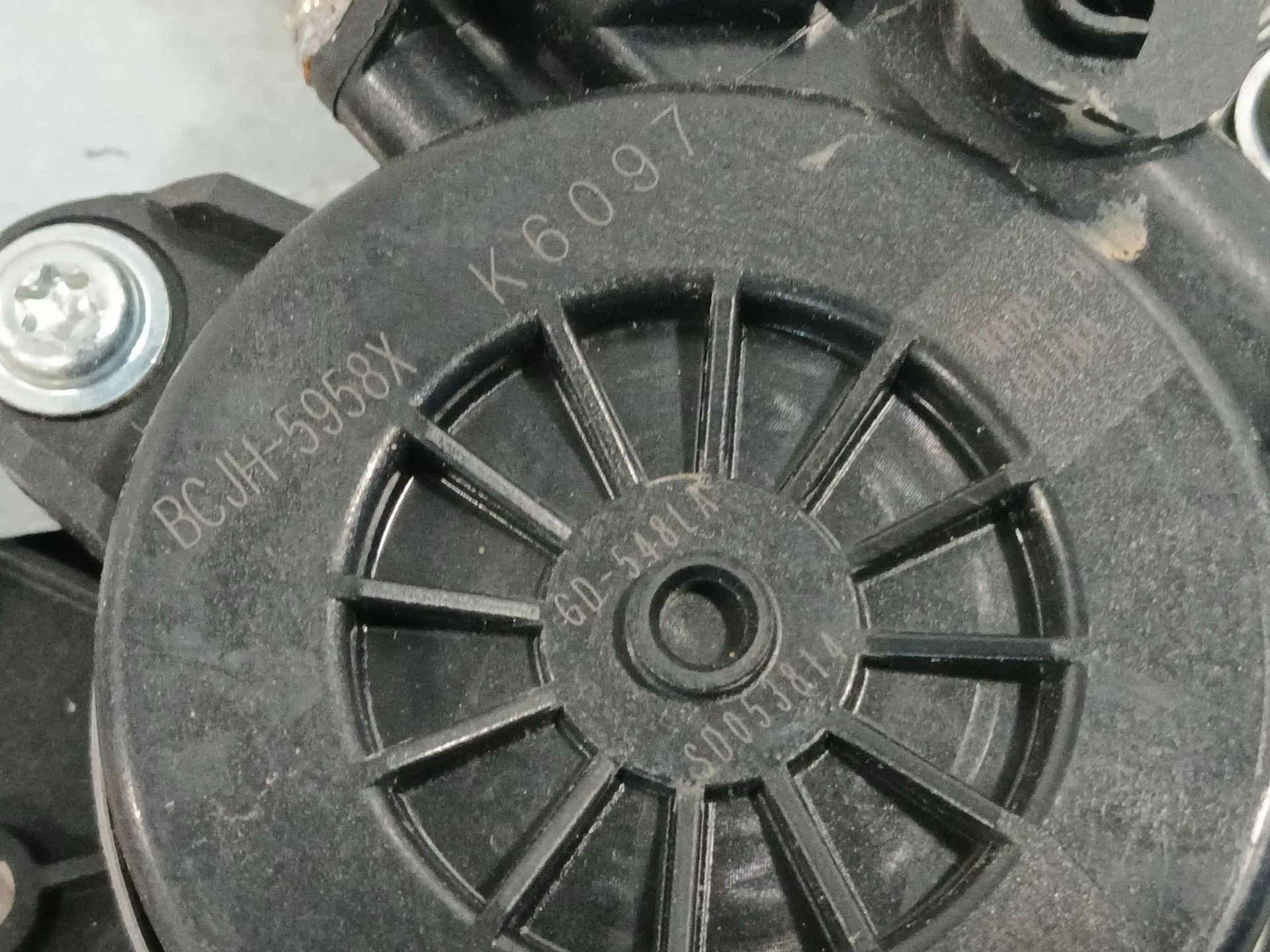 Elevalunas Delantero Izquierdo para Mazda Cx-30 (Dm, Dt, Ed)