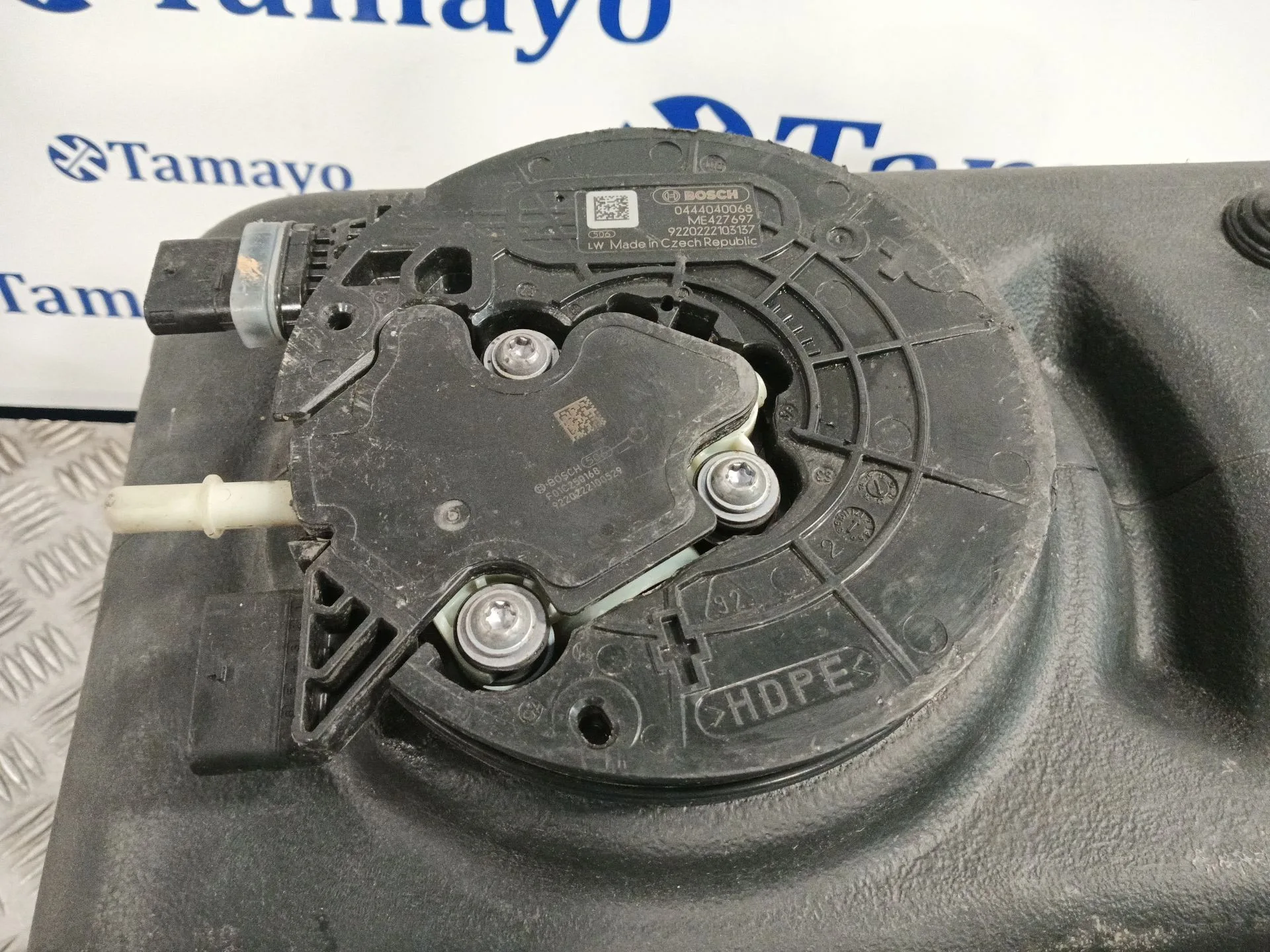 Deposito Adblue para Mitsubishi Canter 01/99 ->