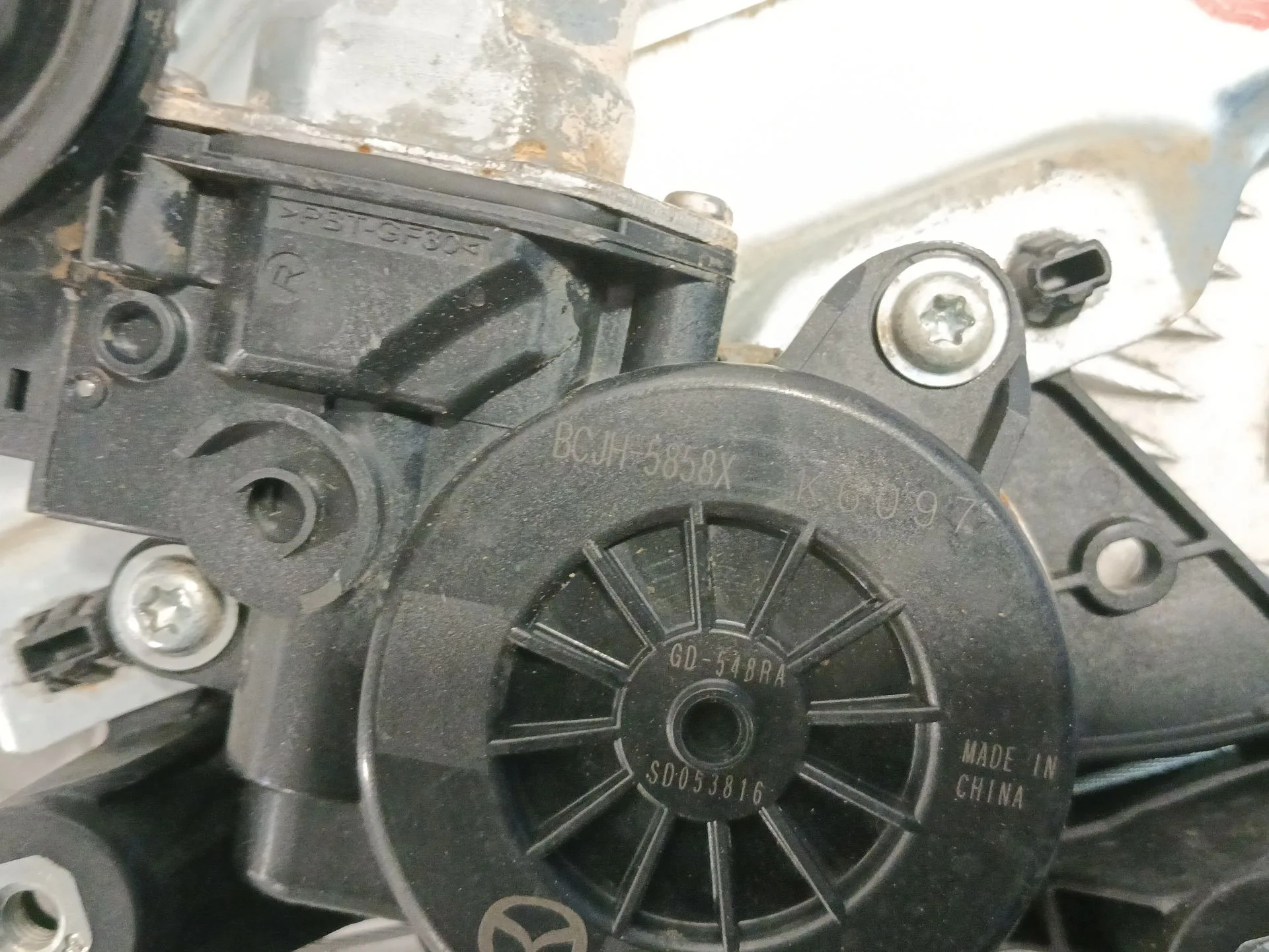 Elevalunas Delantero Derecho para Mazda Cx-30 (Dm, Dt, Ed)