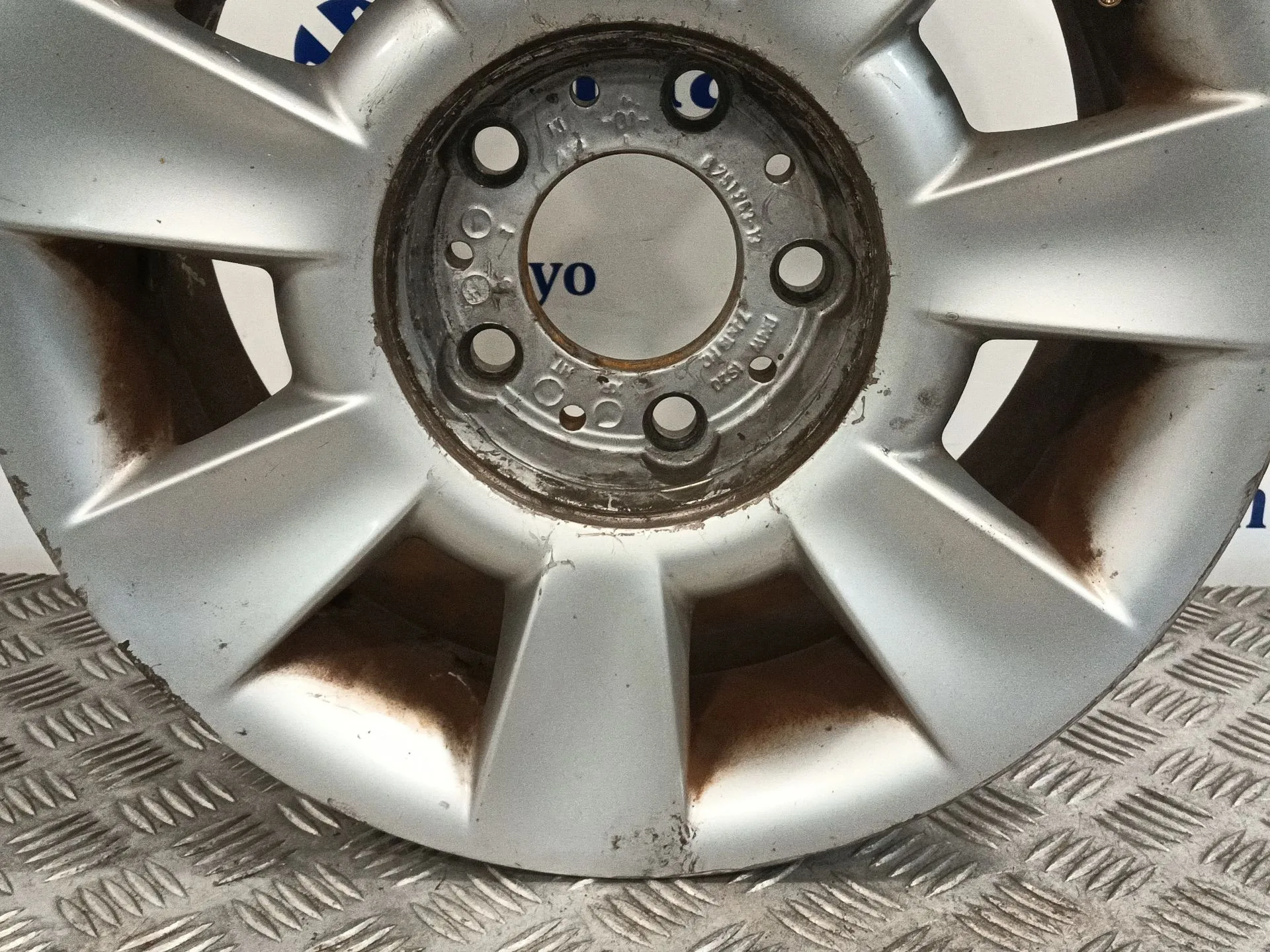 Llanta para Bmw 5 (E39)