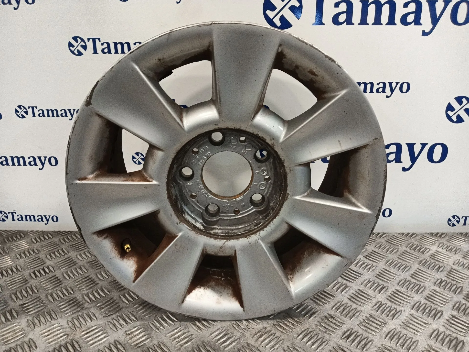 Llanta para Bmw 5 (E39)