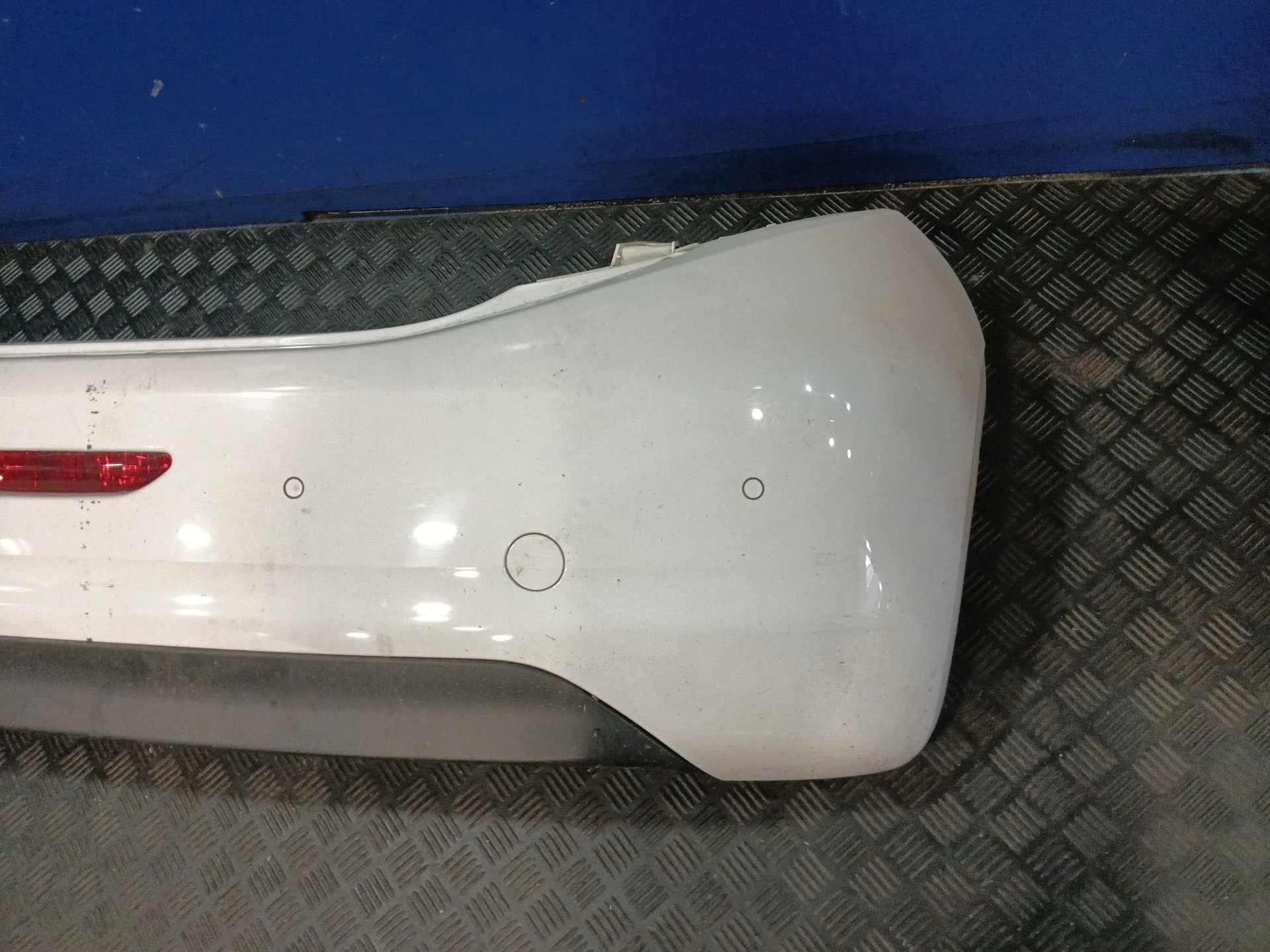 Paragolpes Trasero para Peugeot 208 I (Ca_, Cc_)