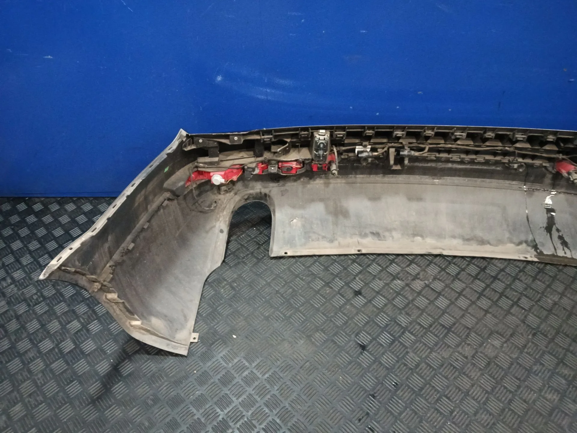 Paragolpes Trasero para Audi Q7 (4Lb)