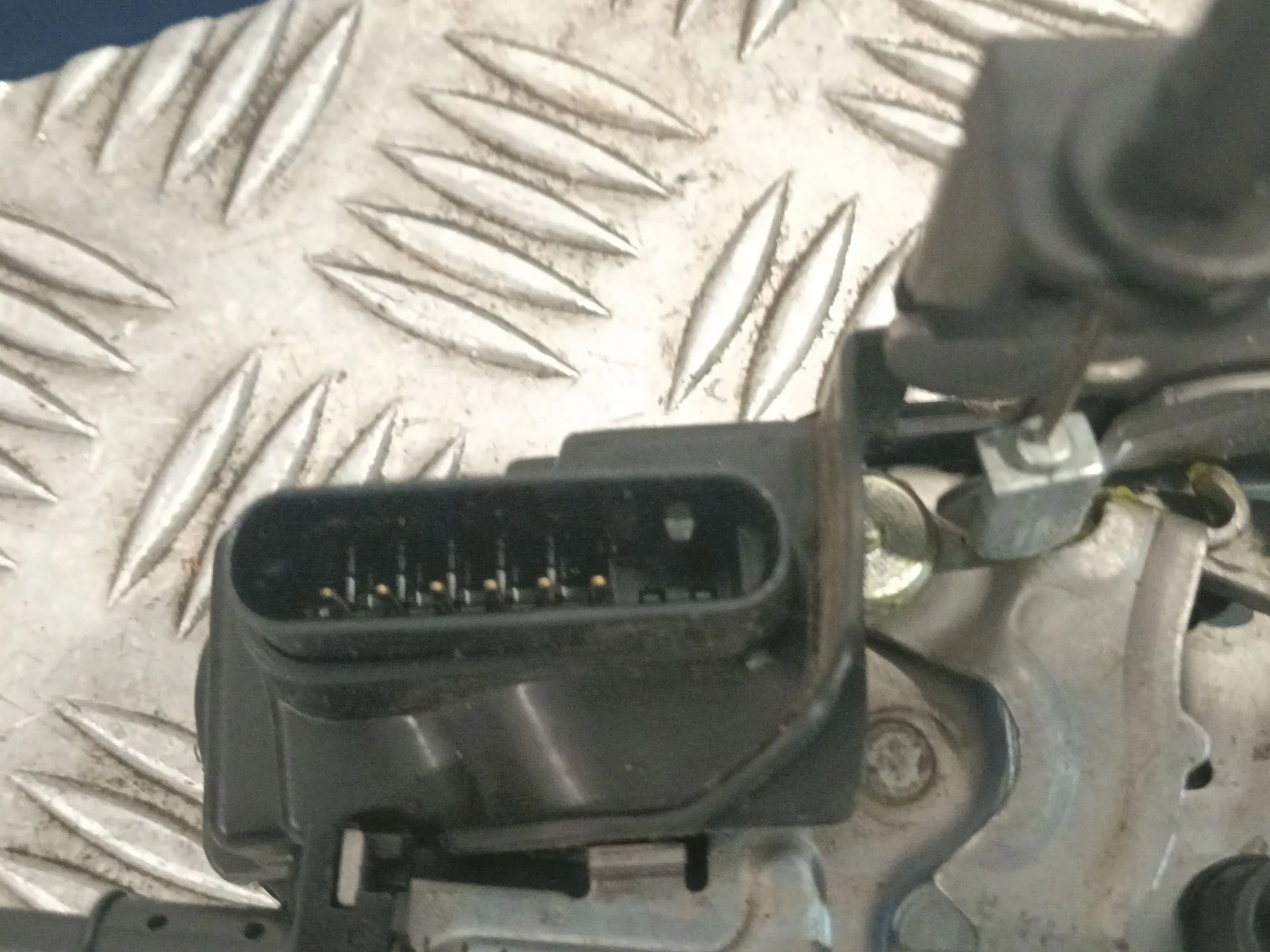 Cerradura Puerta Delantera Derecha para Volvo V40 Hatchback (525)