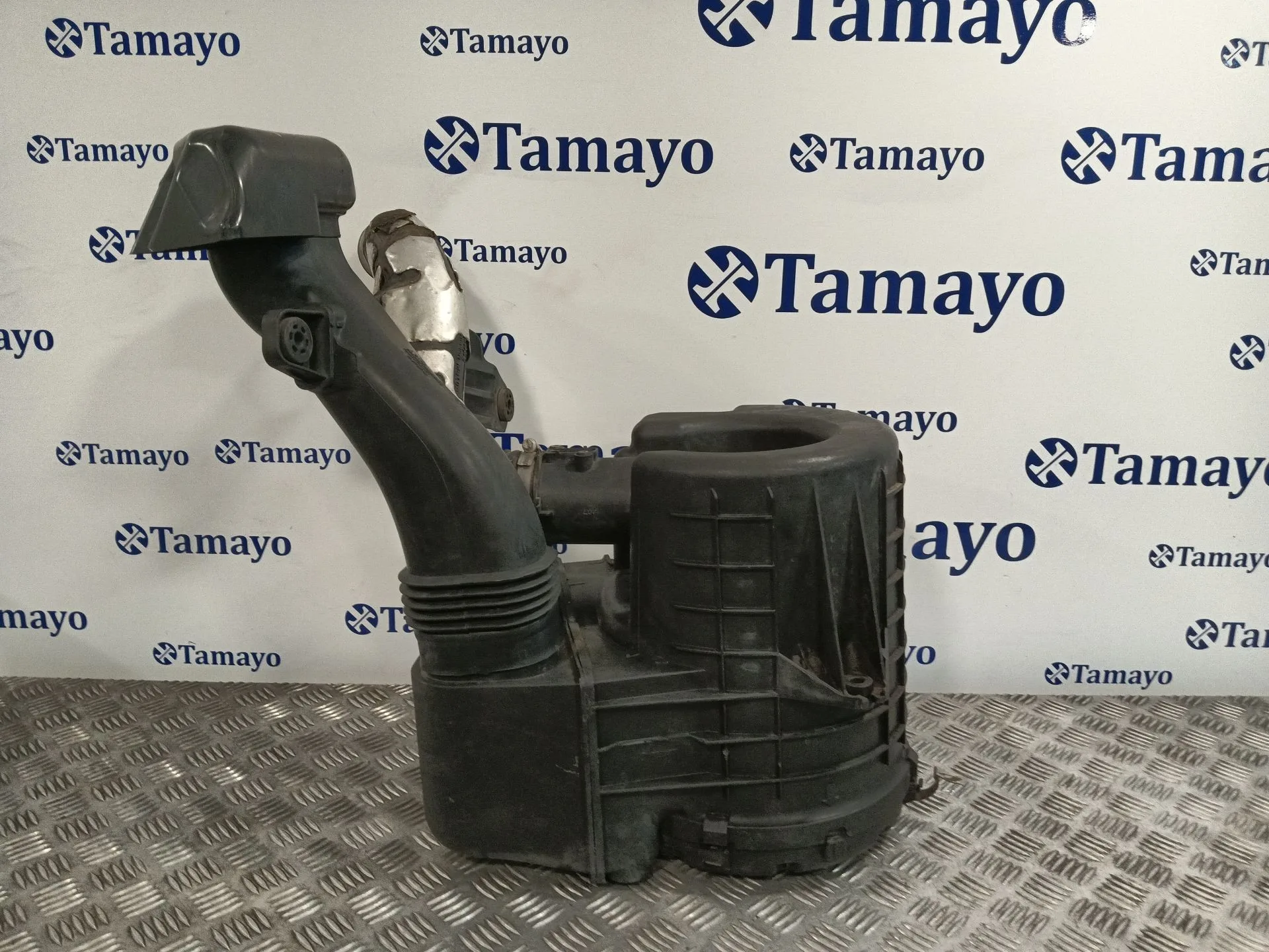 Carcasa Filtro Aire para Nissan Nt400 Cabstar (F24M)