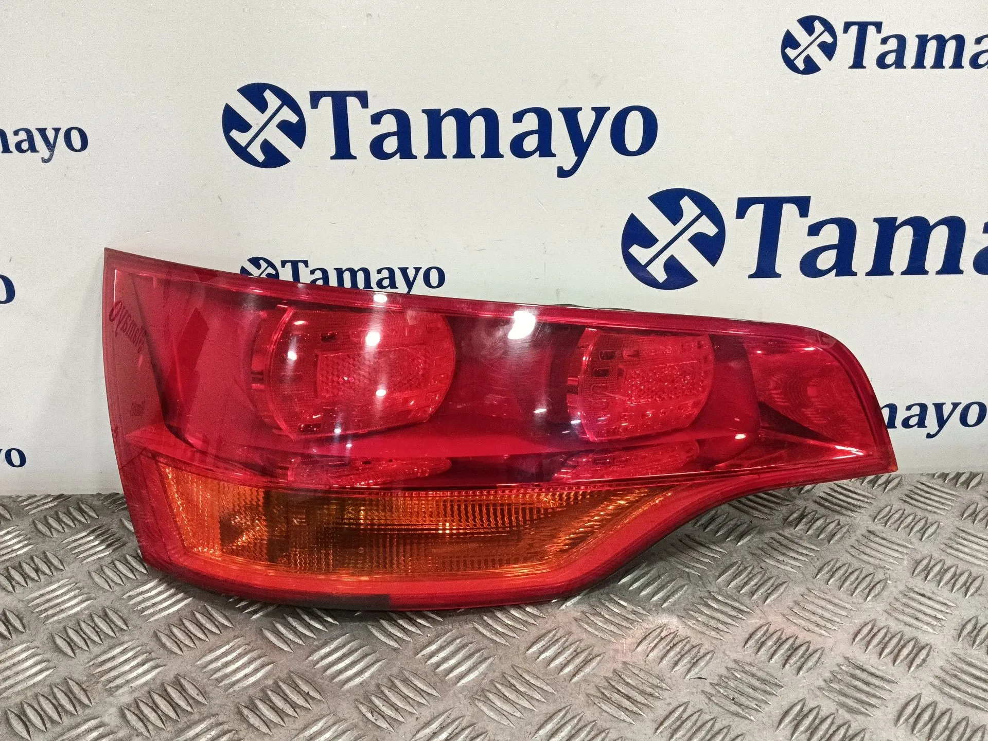 Piloto Trasero Izquierdo para Audi Q7 (4Lb)