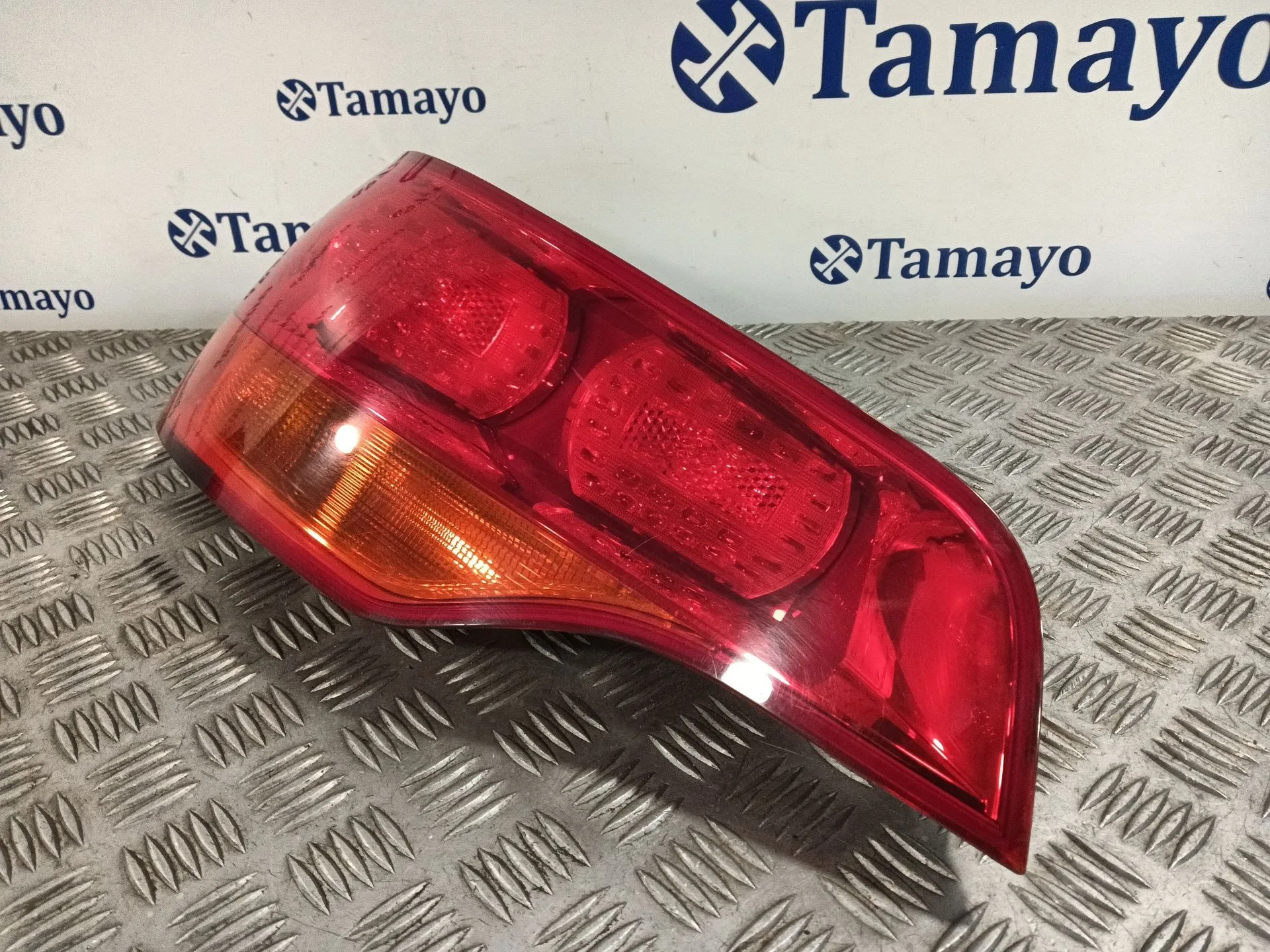 Piloto Trasero Izquierdo para Audi Q7 (4Lb)