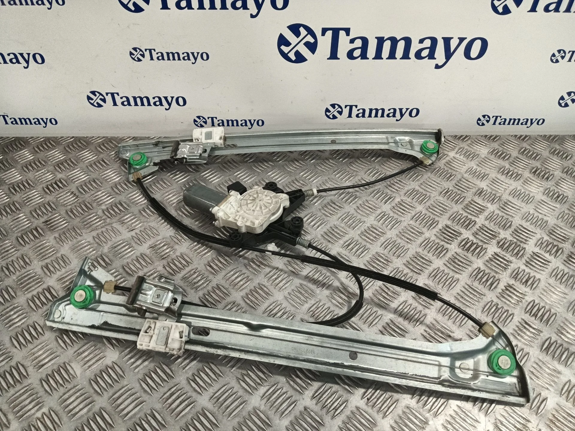 Elevalunas Delantero Derecho para Mercedes-Benz Viano (W639)