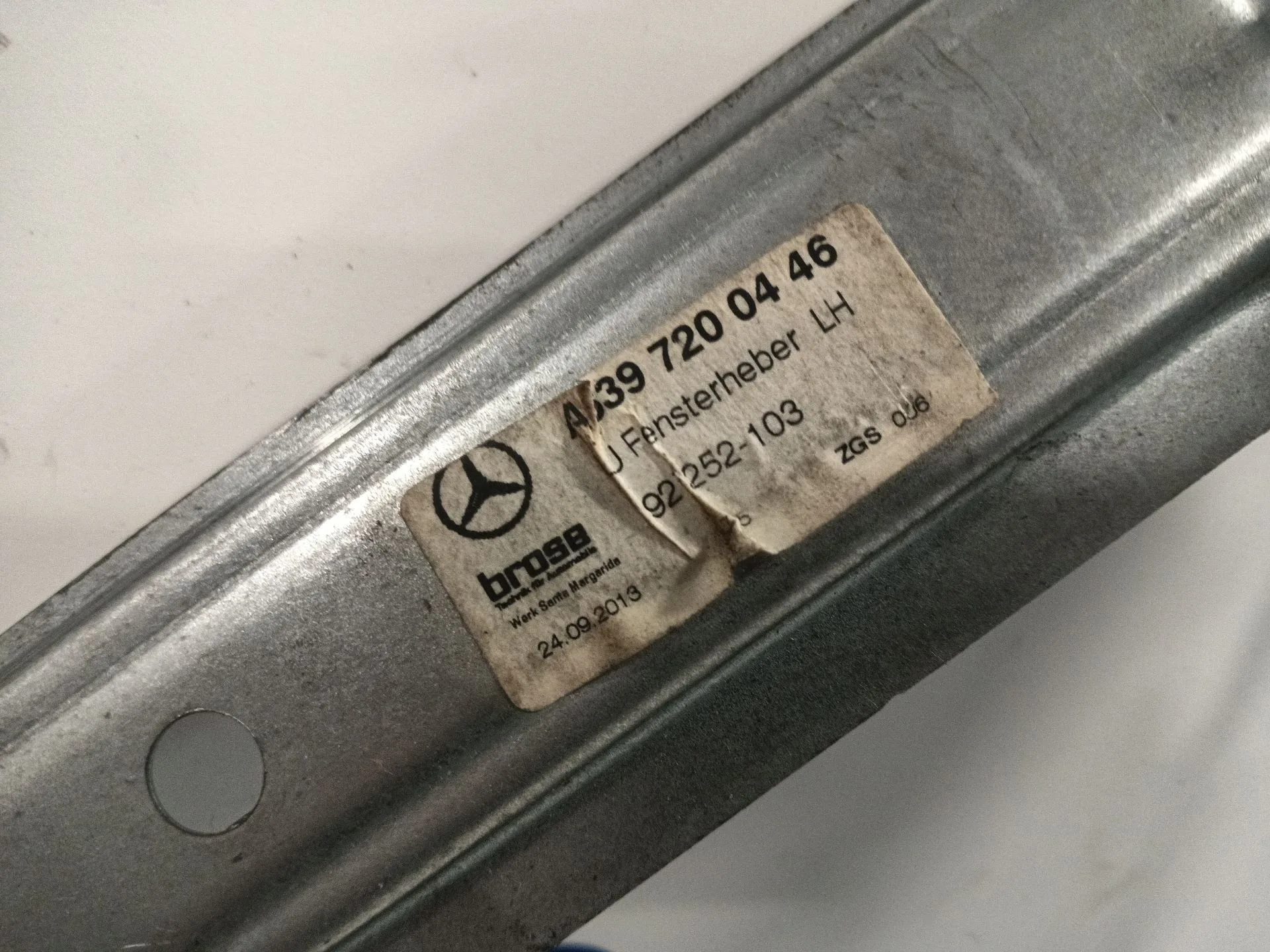 Elevalunas Delantero Izquierdo para Mercedes-Benz Viano (W639)