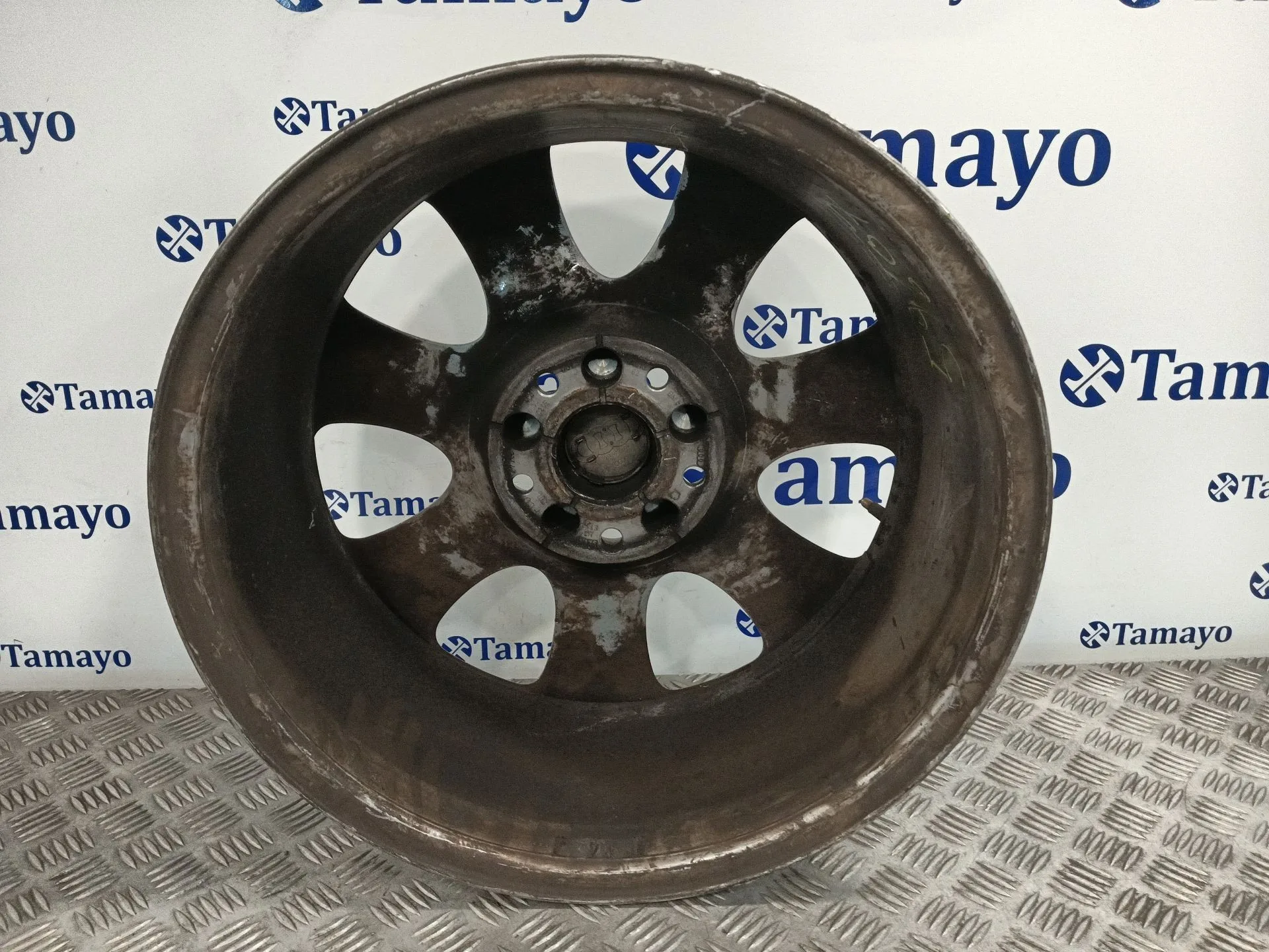 Llanta para Audi Q7 (4Lb)