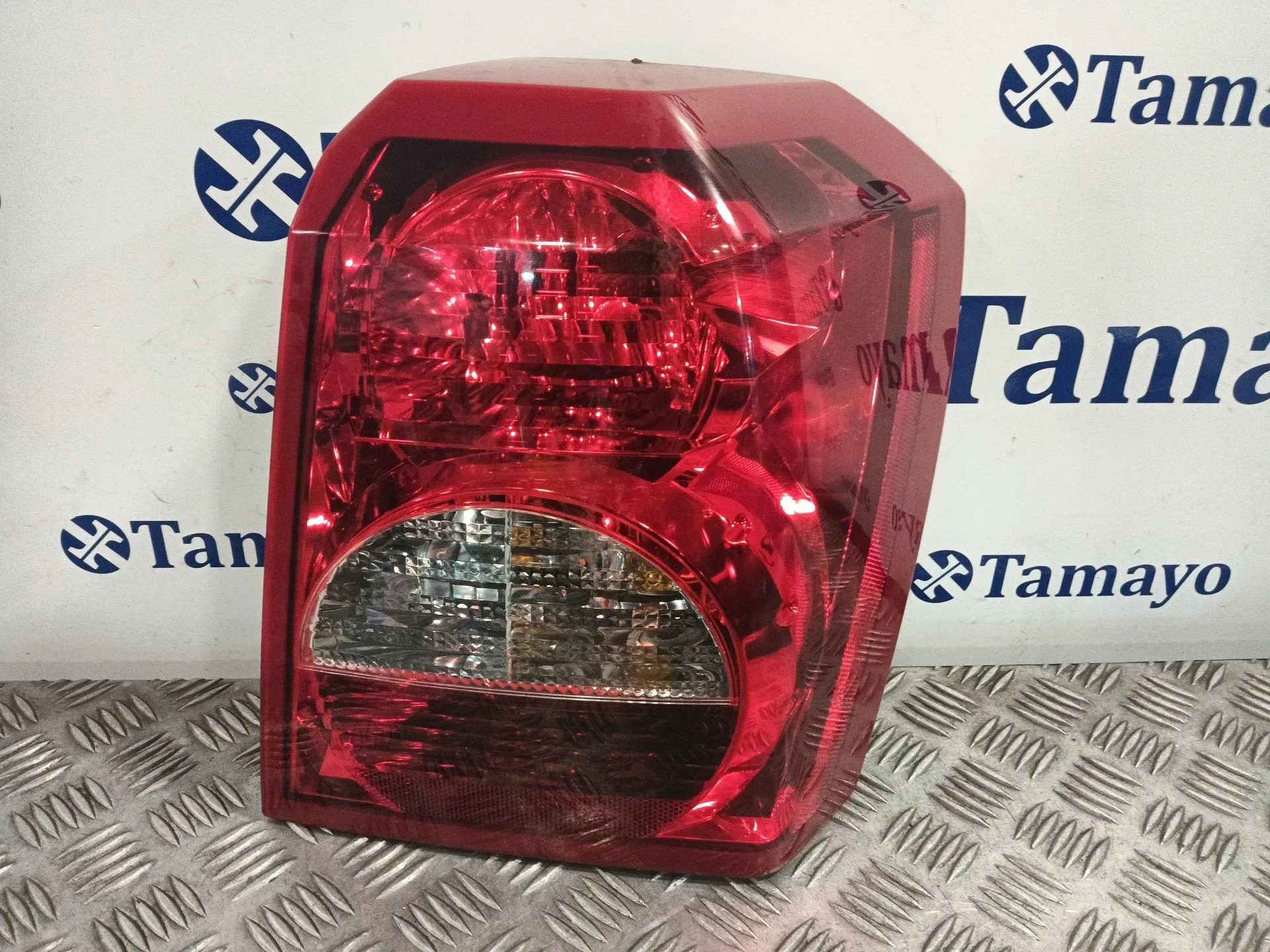 Piloto Trasero Derecho para Dodge Caliber