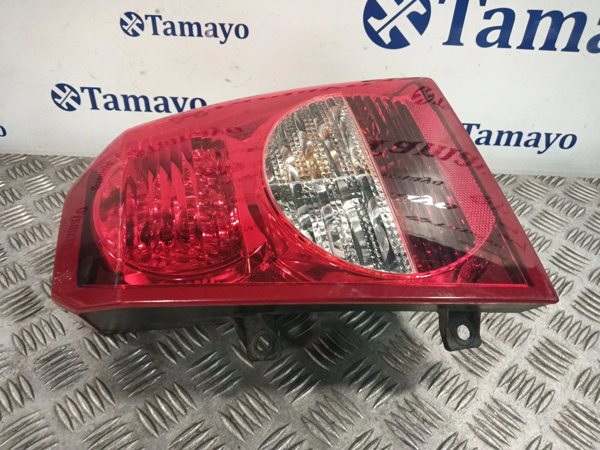 Piloto Trasero Derecho para Dodge Caliber