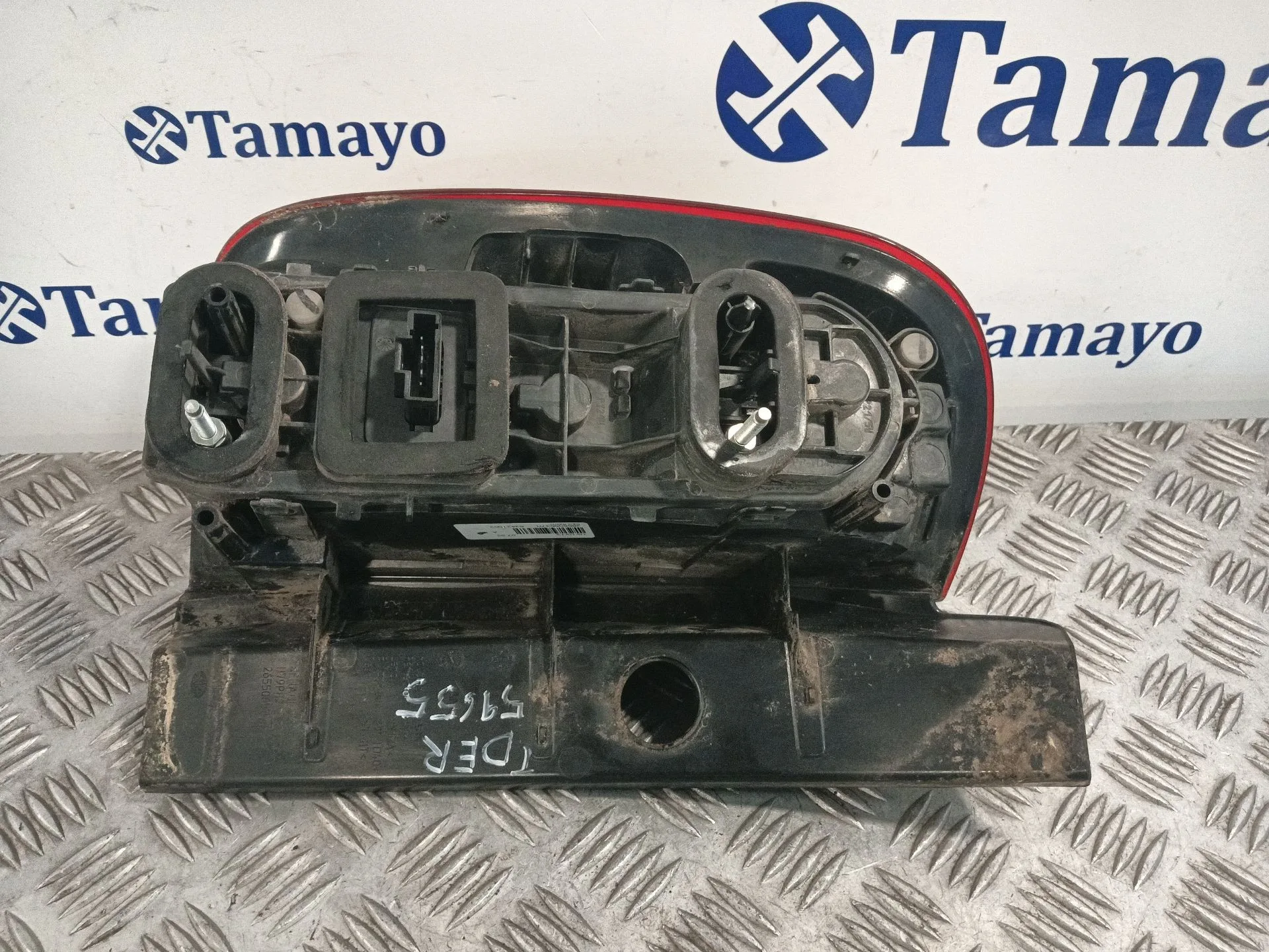 Piloto Trasero Derecho para Dacia Duster (Hs_)