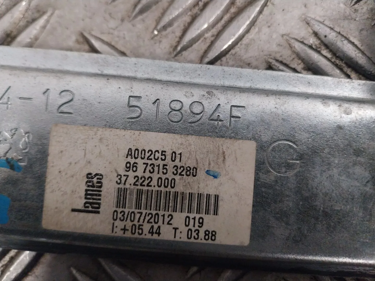 Elevalunas Delantero Izquierdo para Peugeot 208 I (Ca_, Cc_)