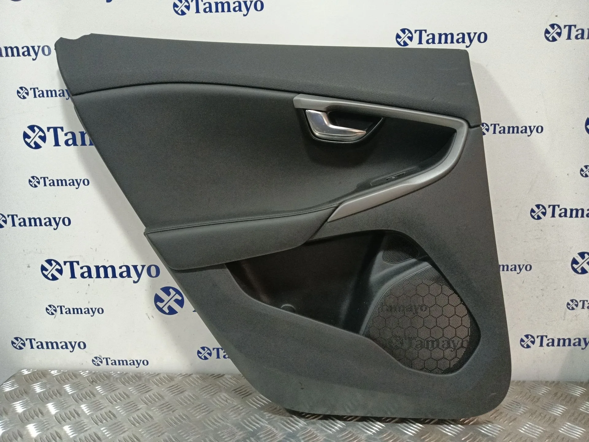 Guarnecido Puerta Trasera Izquierda para Volvo V40 Hatchback (525)
