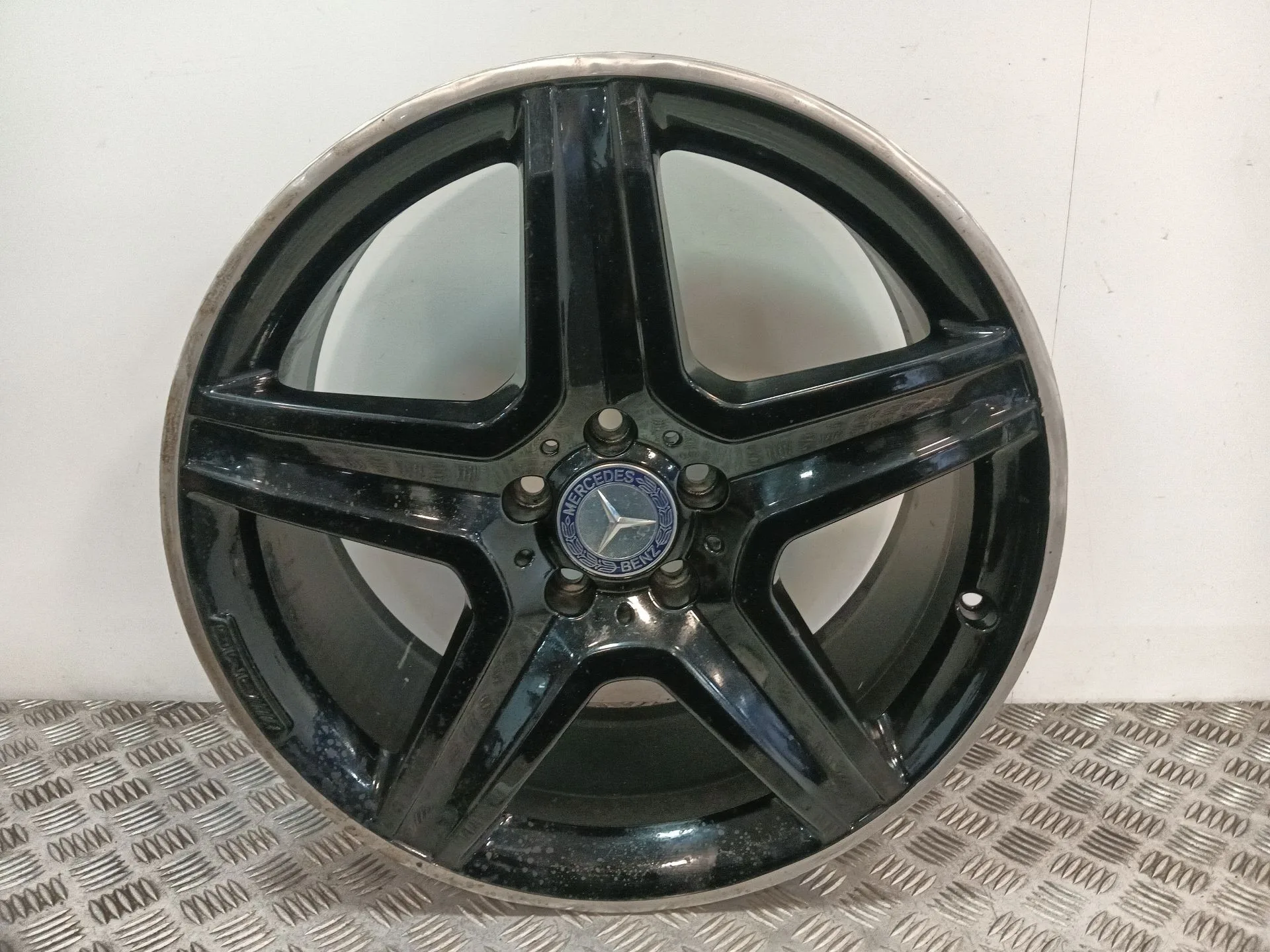 Llanta para Mercedes-Benz Clase Gla (W156)